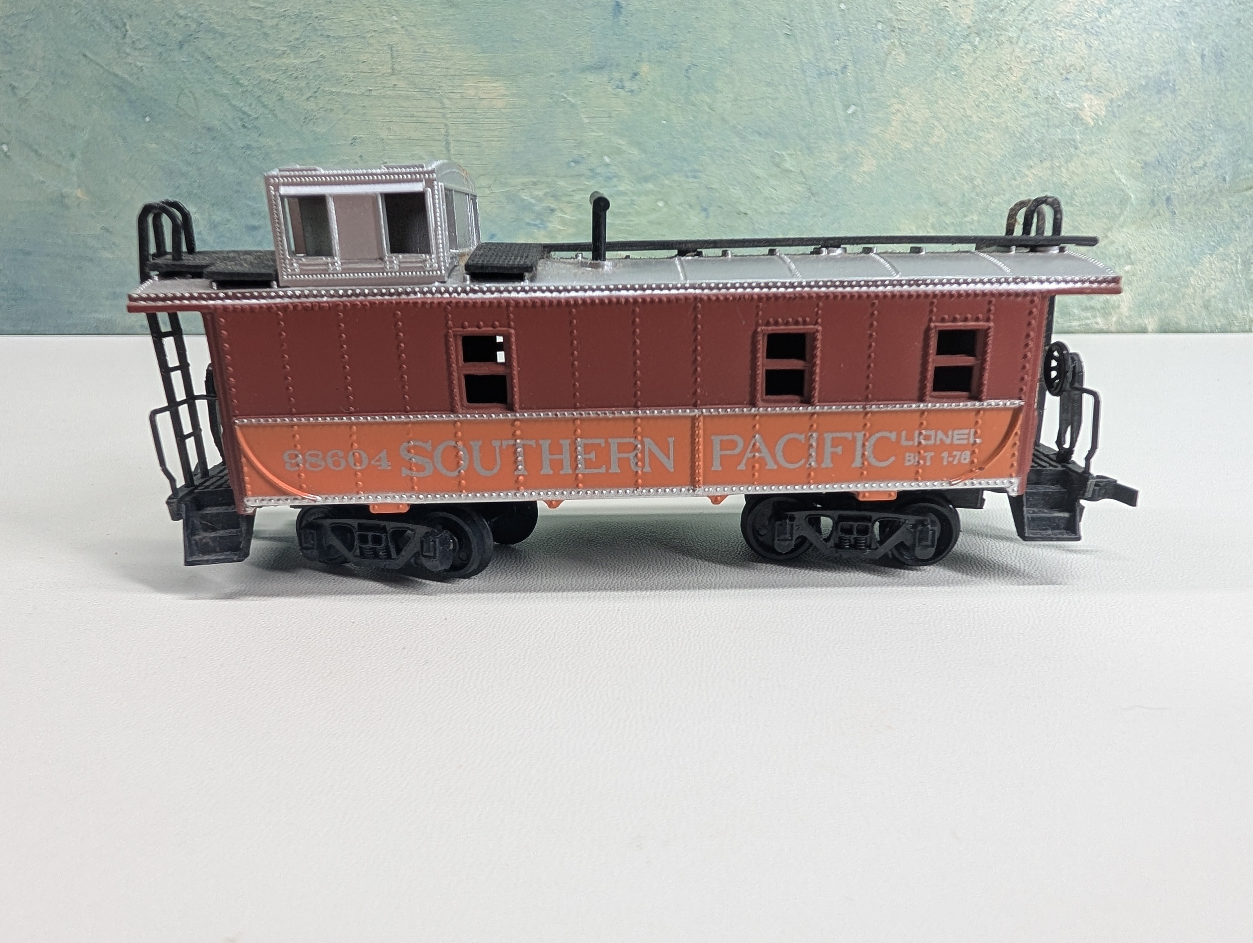 USED Lionel HO Scale Caboose Southern Pacific SP #88604