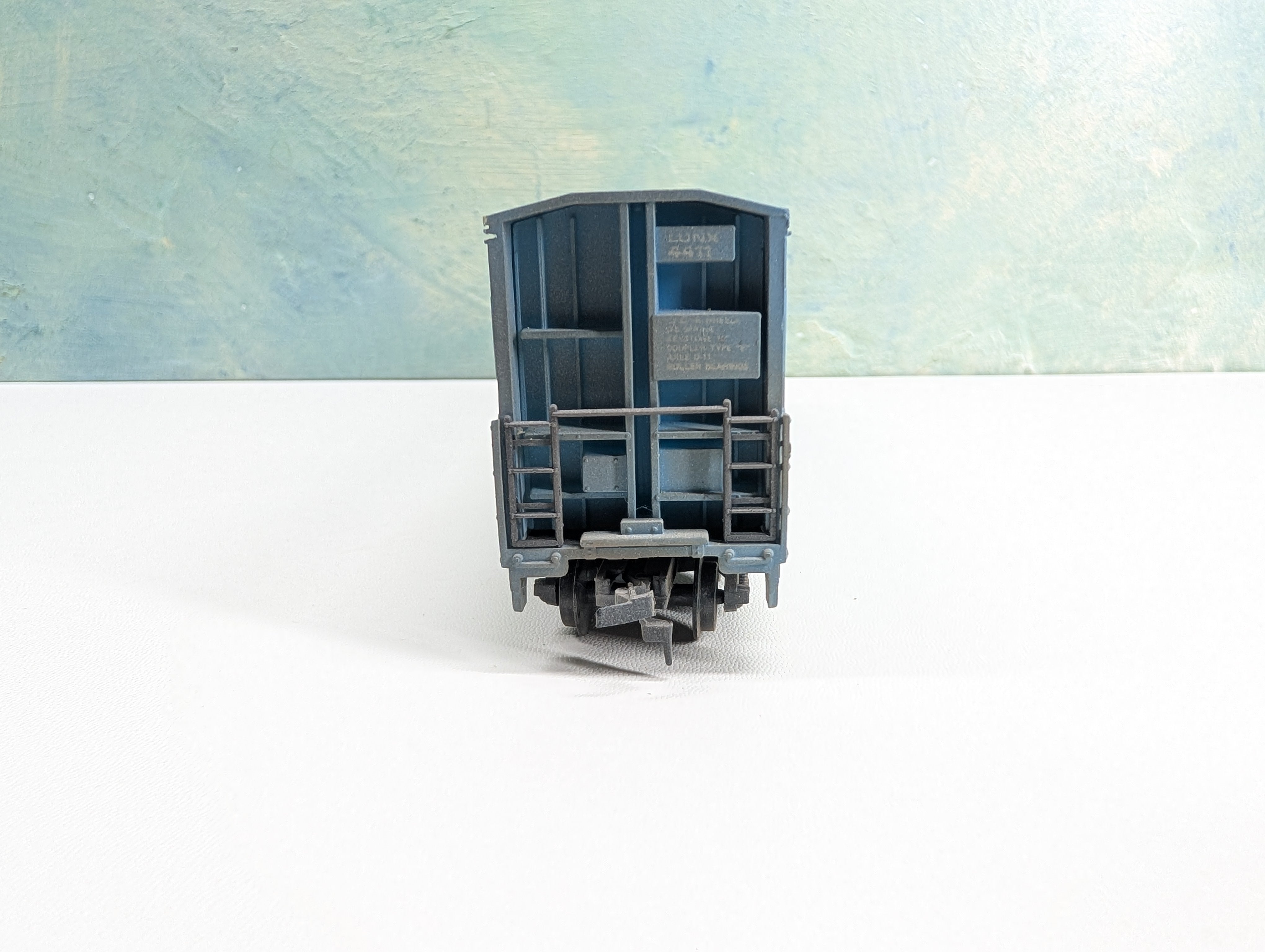 USED HO Scale Thrall Door Box Car Celotex LUNX #4411 Weathered