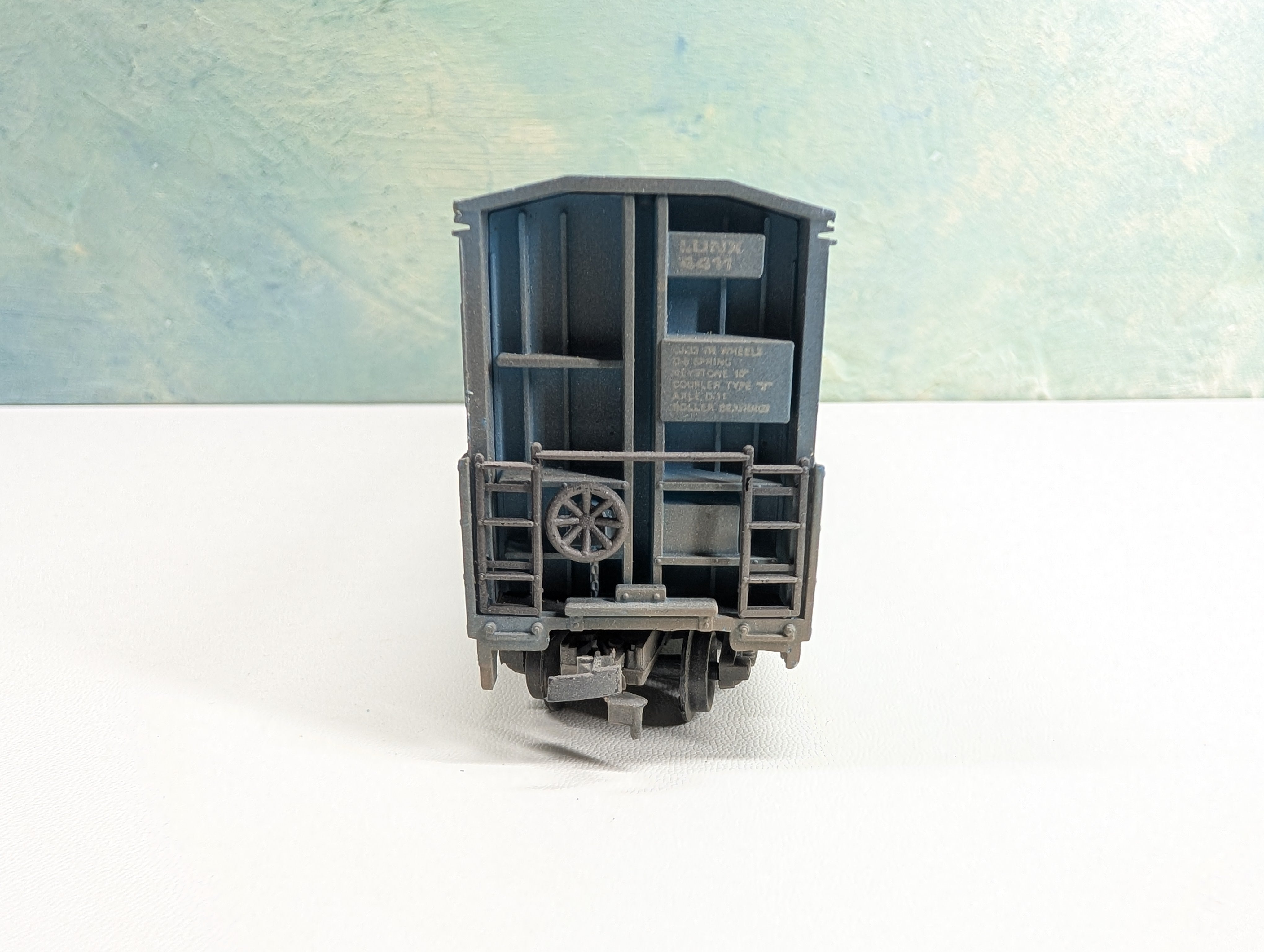 USED HO Scale Thrall Door Box Car Celotex LUNX #4411 Weathered