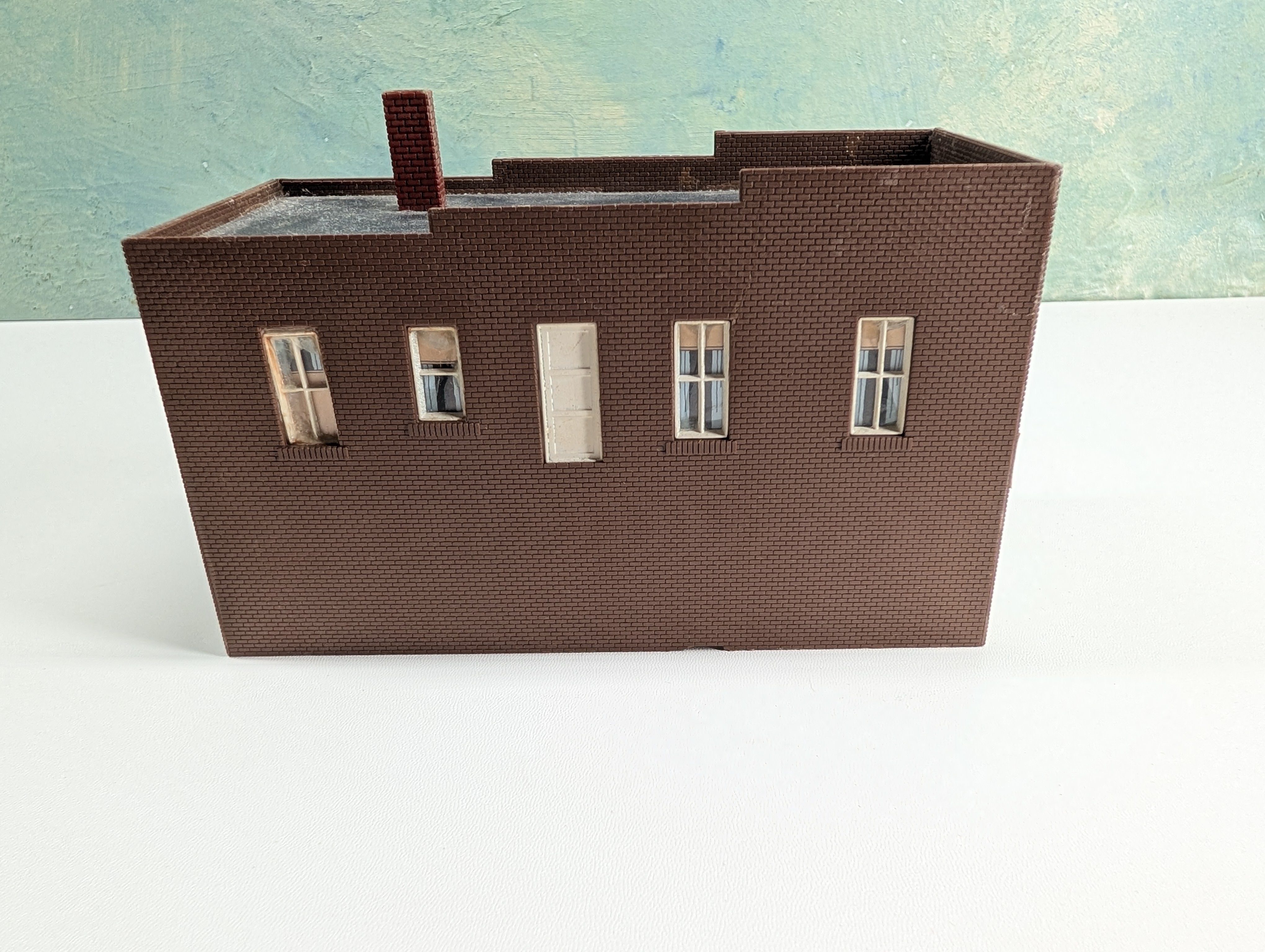 USED HO Scale Alperstein & Diener, PA Attorneys at Law, Brown Brick Building