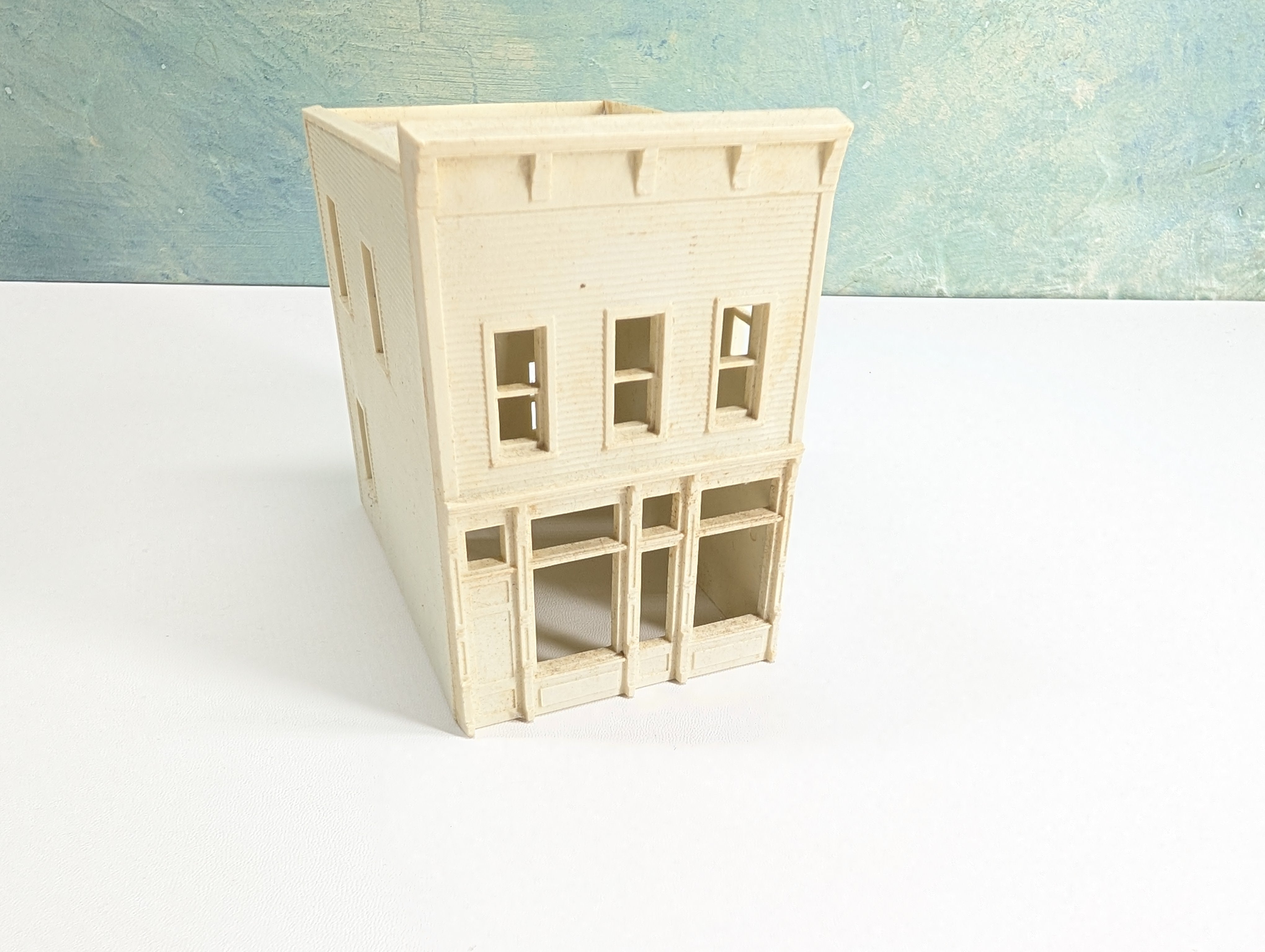 USED HO Scale White Storefront