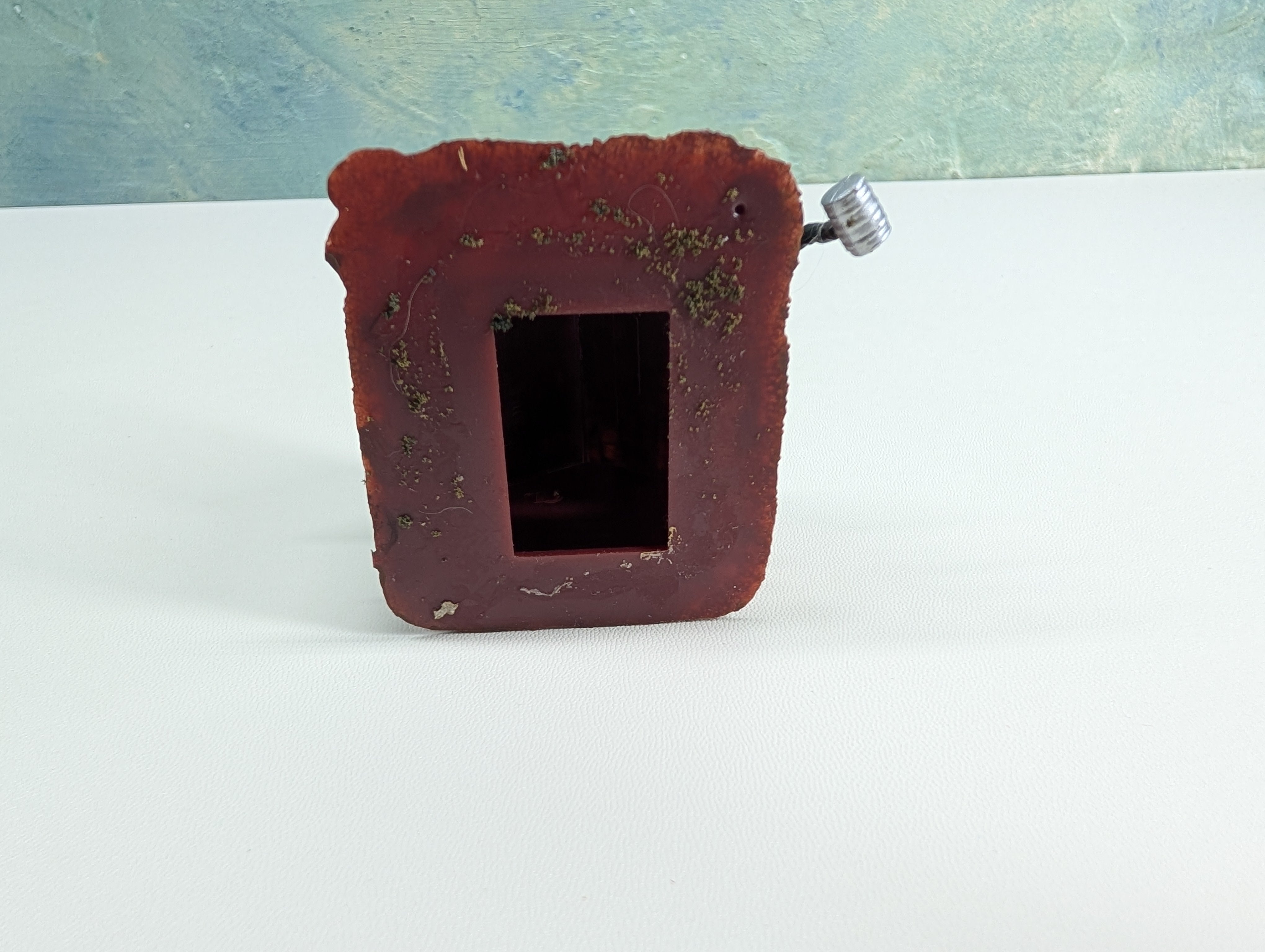 USED HO Scale Red Trackside Shed