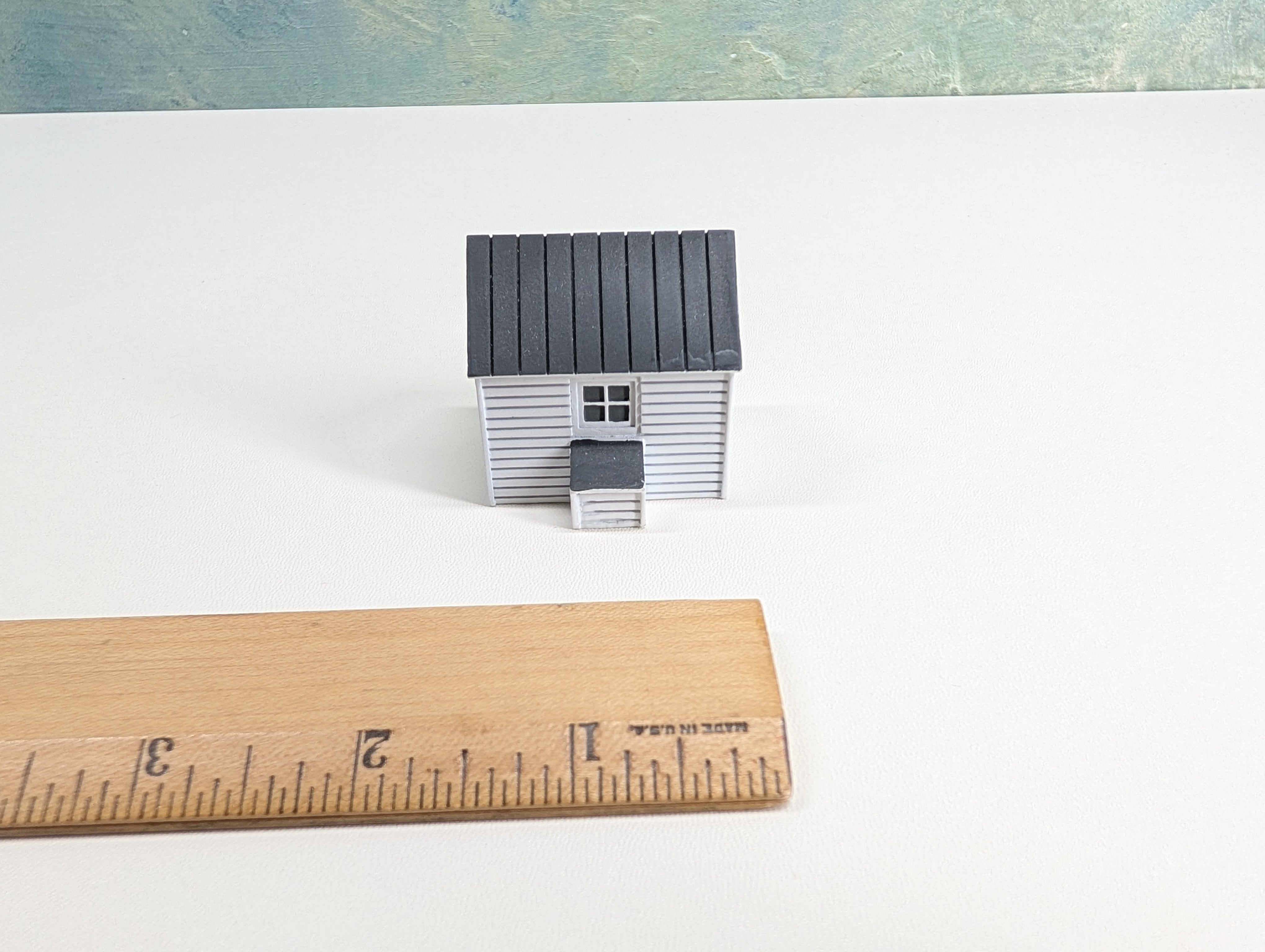 USED IMEX HO Scale White Shed