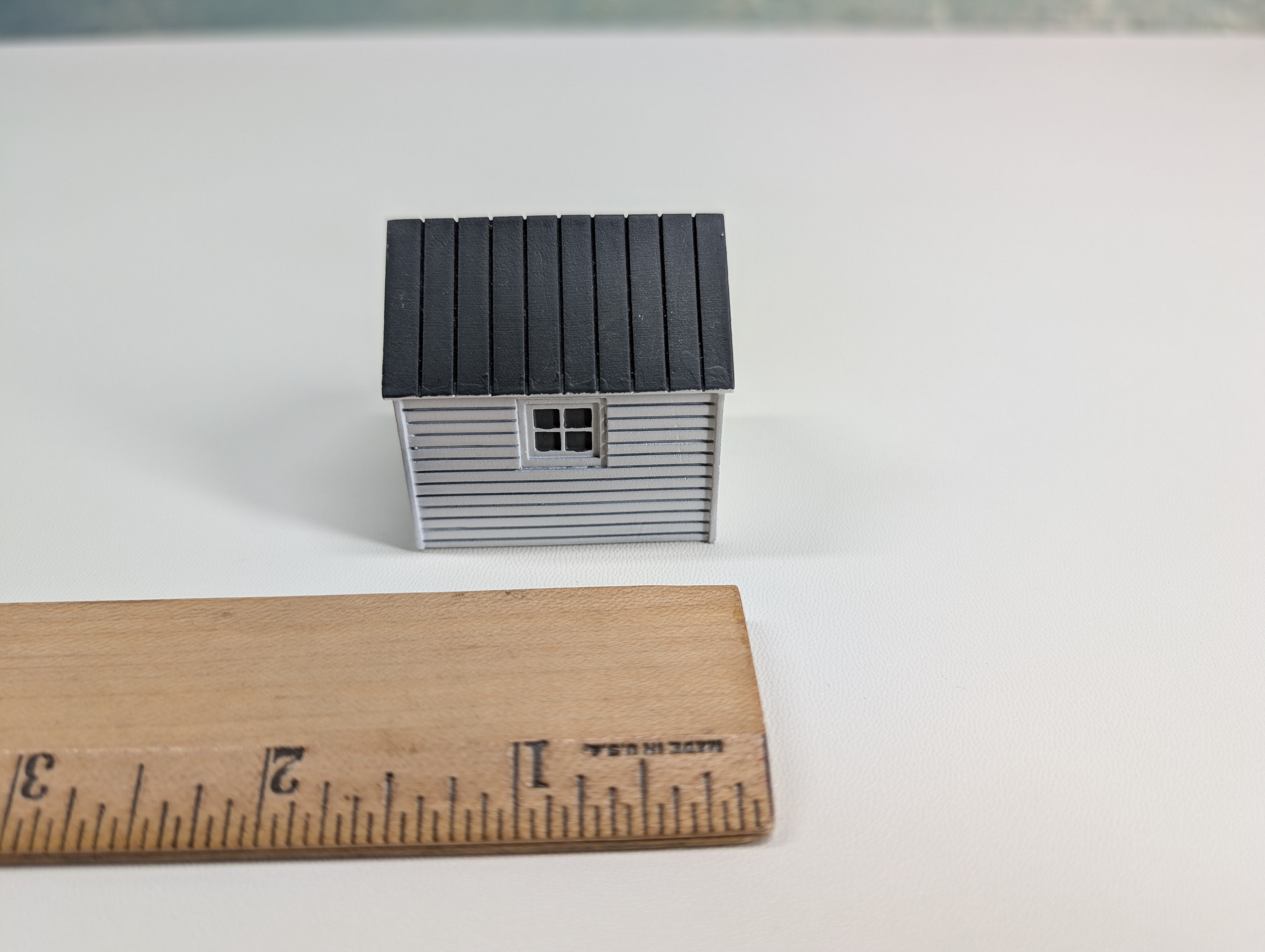 USED IMEX HO Scale White Shed