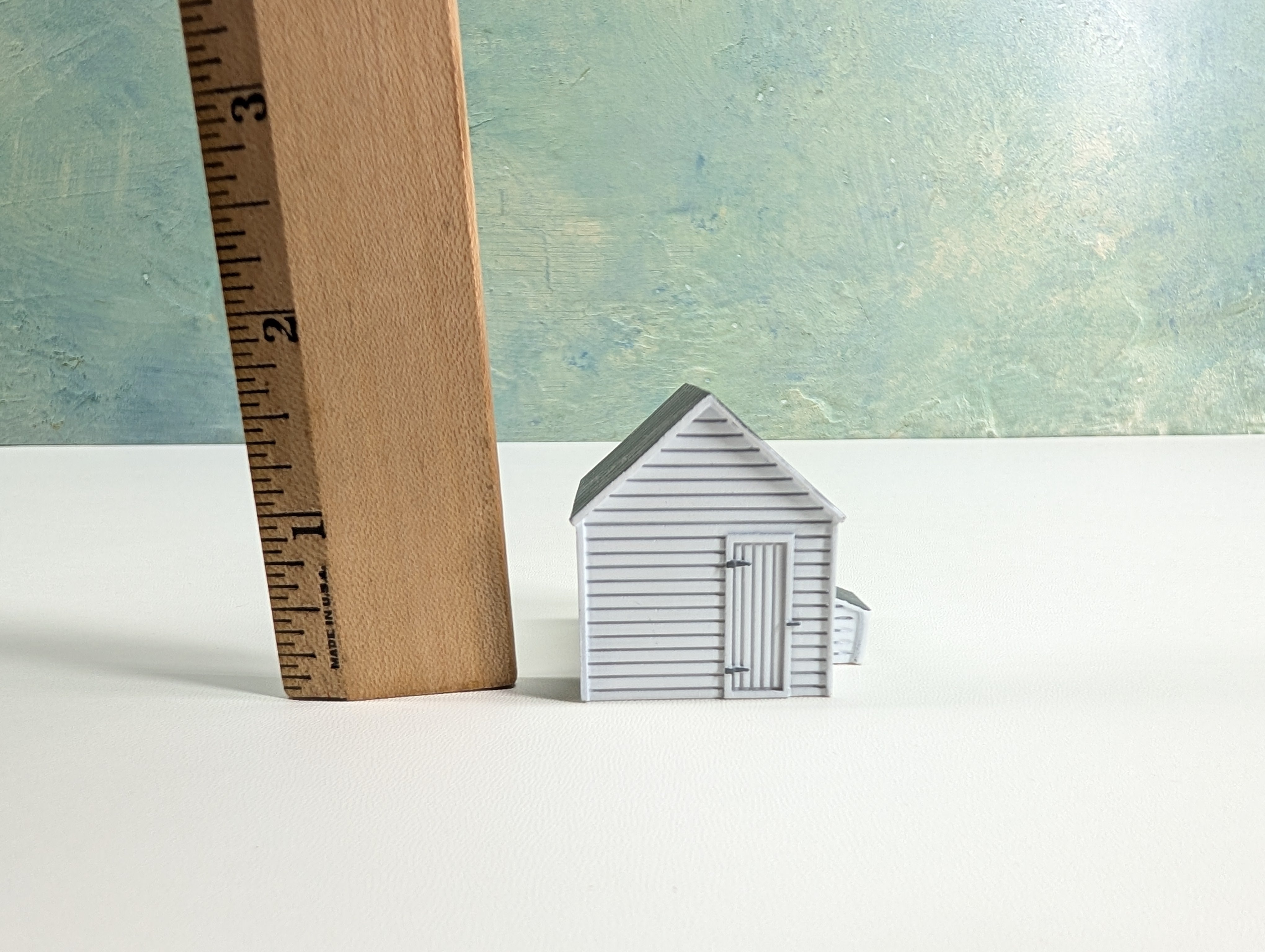 USED IMEX HO Scale White Shed