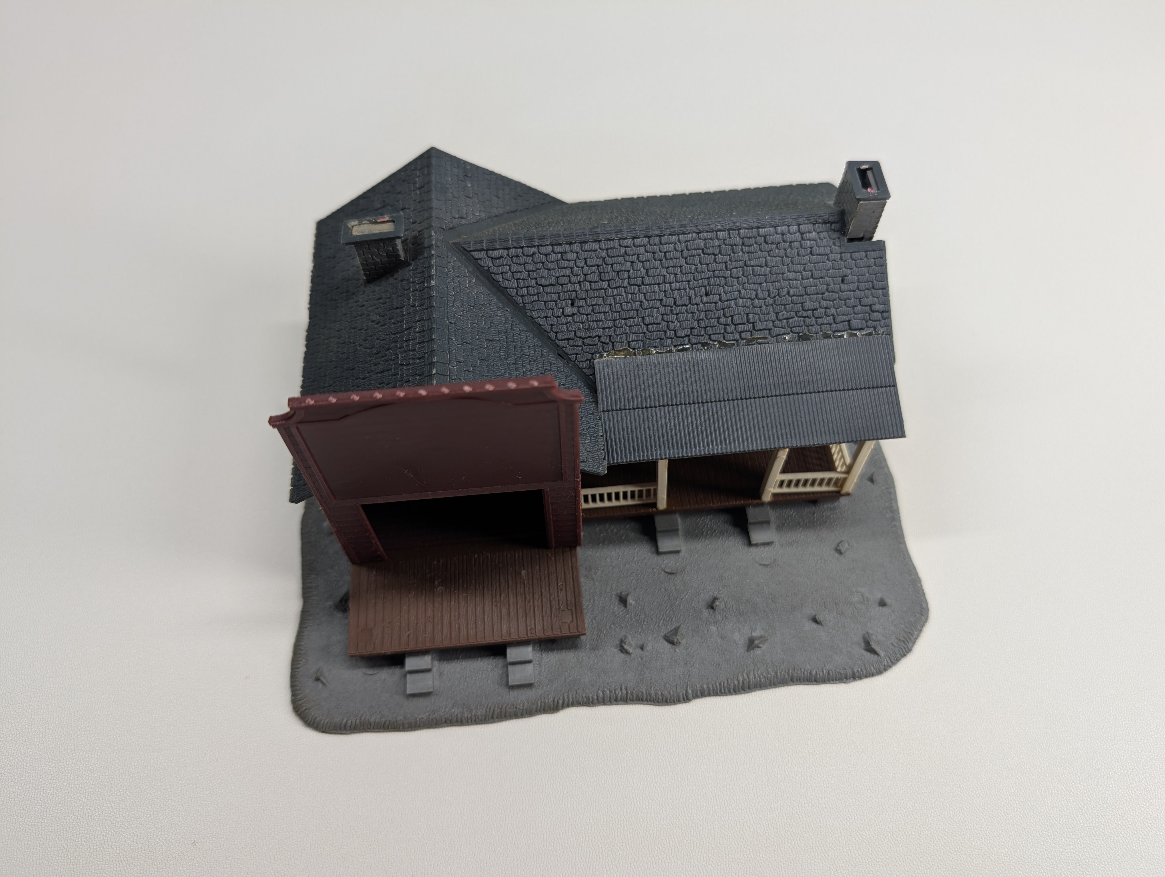 USED Pola HO Scale Old Time Shop, Old Time Business, Storefront