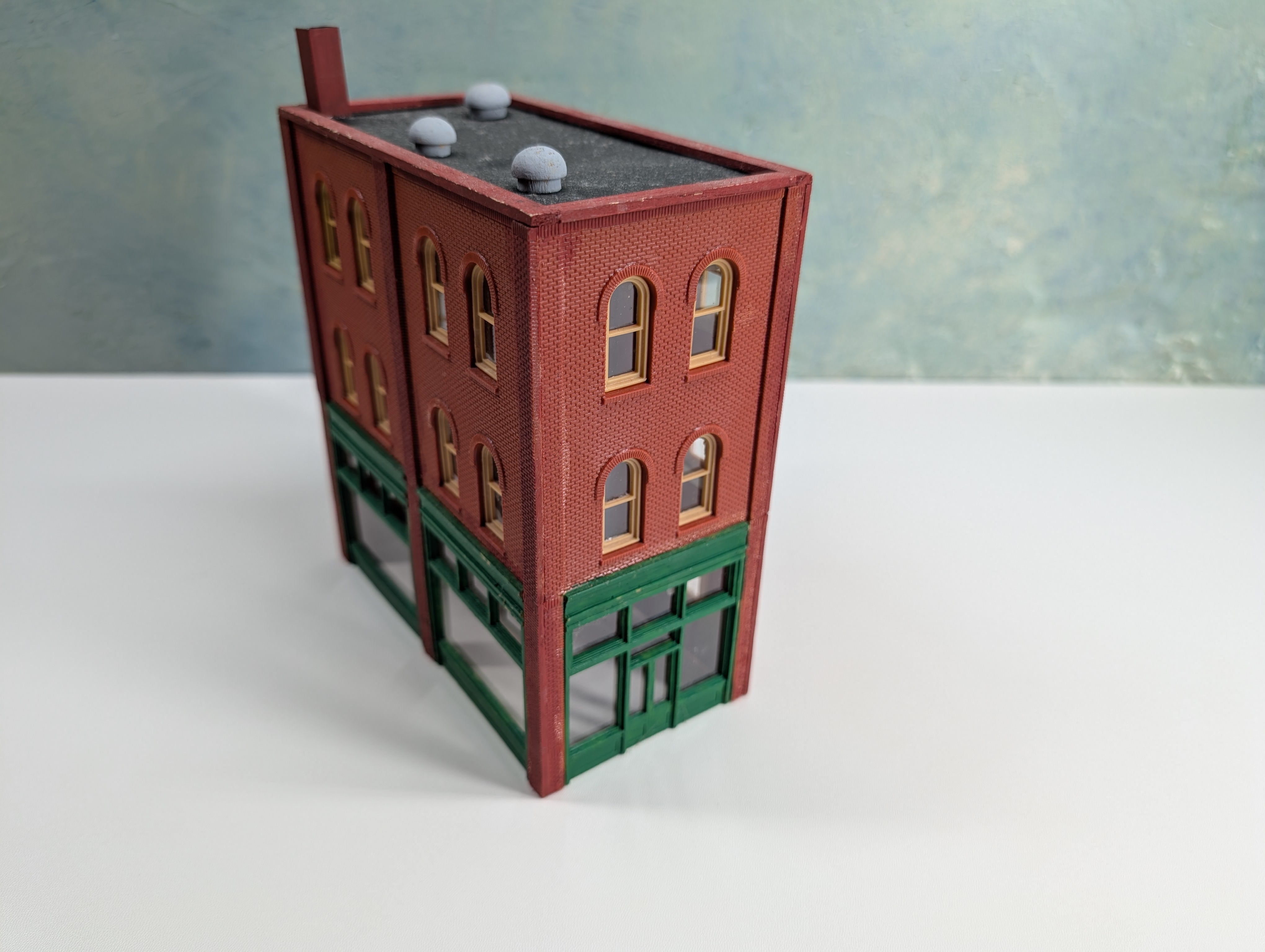 USED HO Scale Brick Corner Storefront