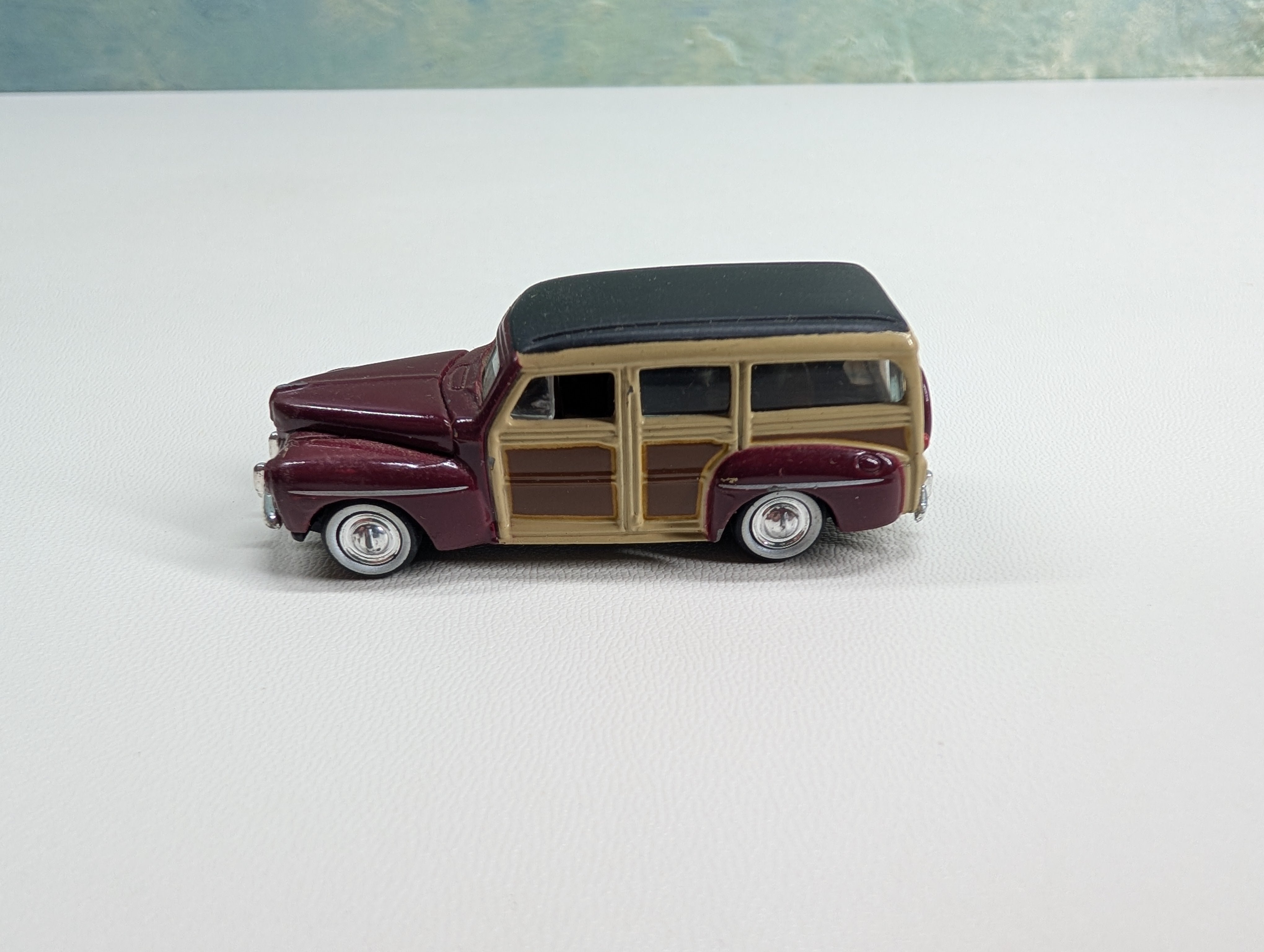 USED Classic Metal Works HO Scale 1948 Ford Woody Wagon Burgundy