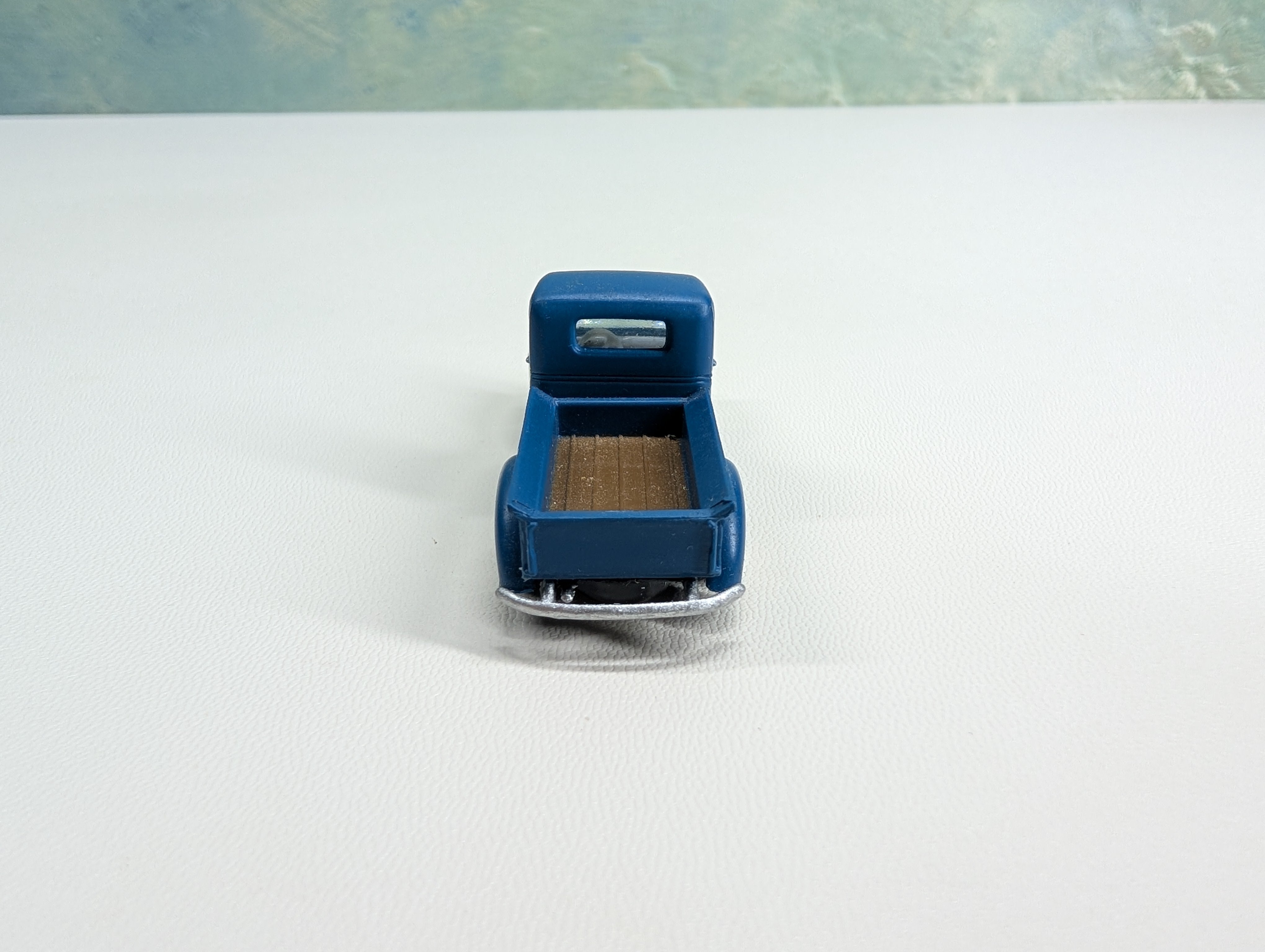 USED Classic Metal Works HO Scale GM Blue Pick-Up Truck