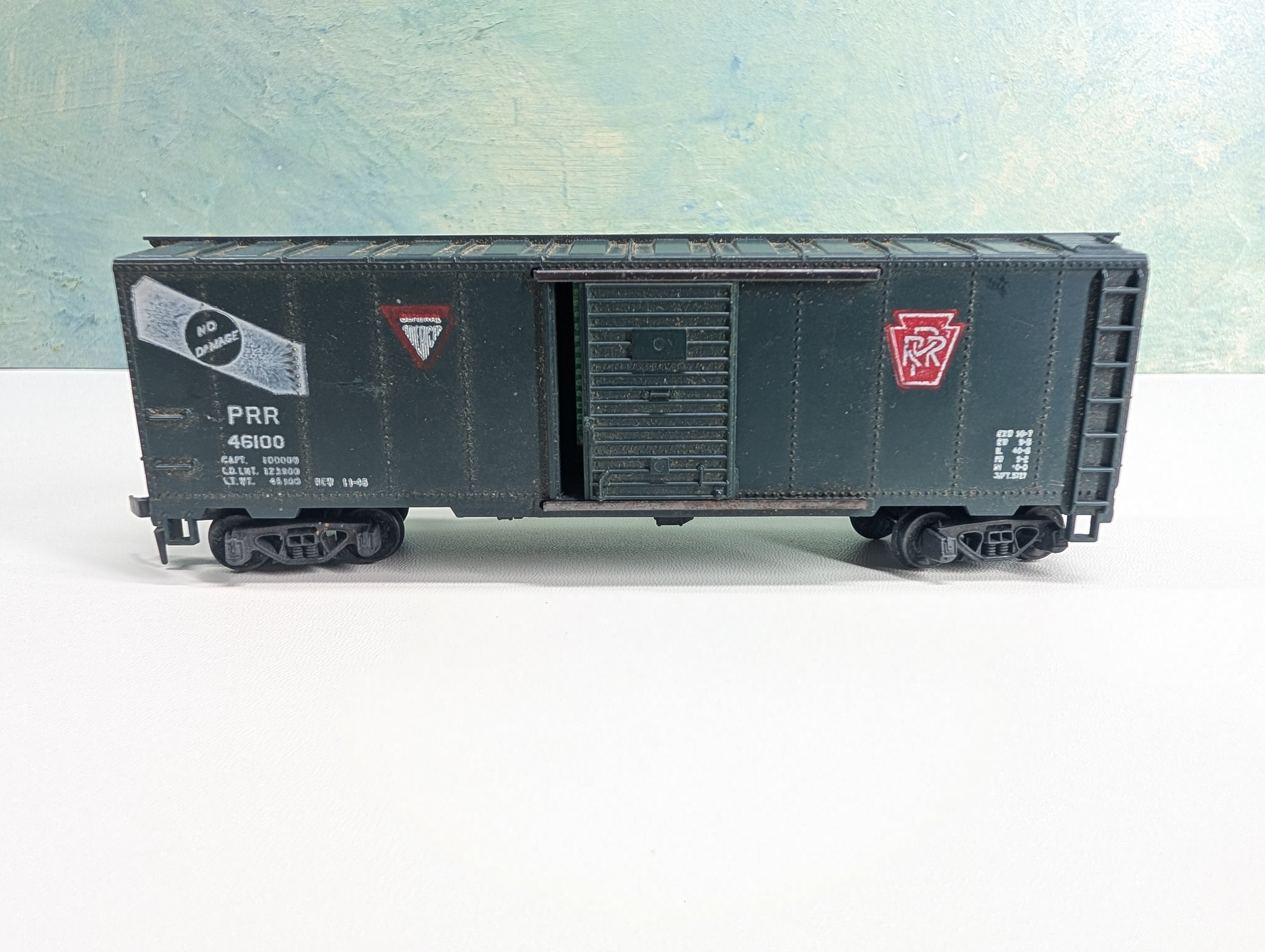 USED Mantua HO Scale 40' Box Car Pennsylvania PRR #46100