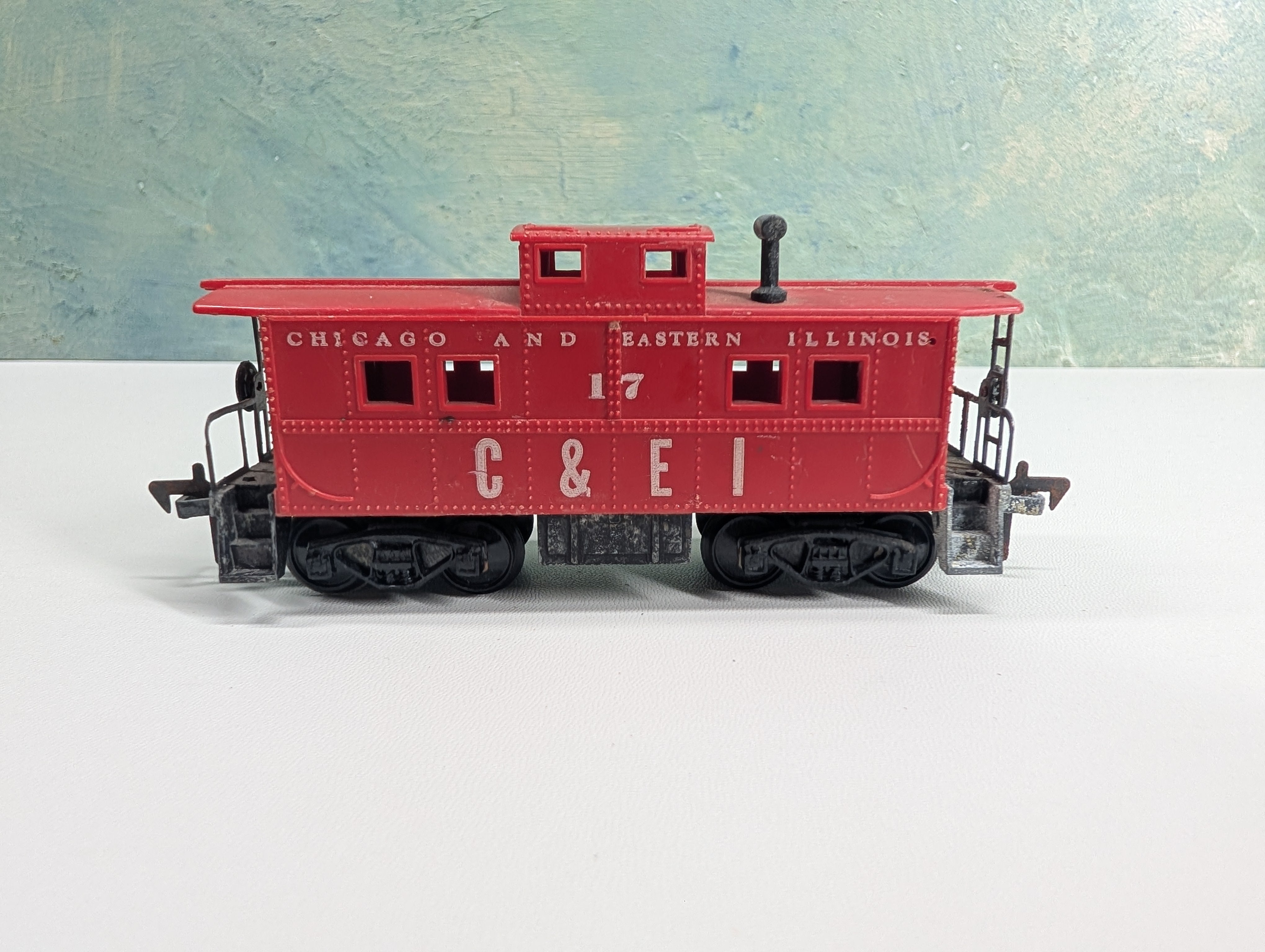 USED HO Scale Caboose Chicago and Eastern Illinois C&EI #17