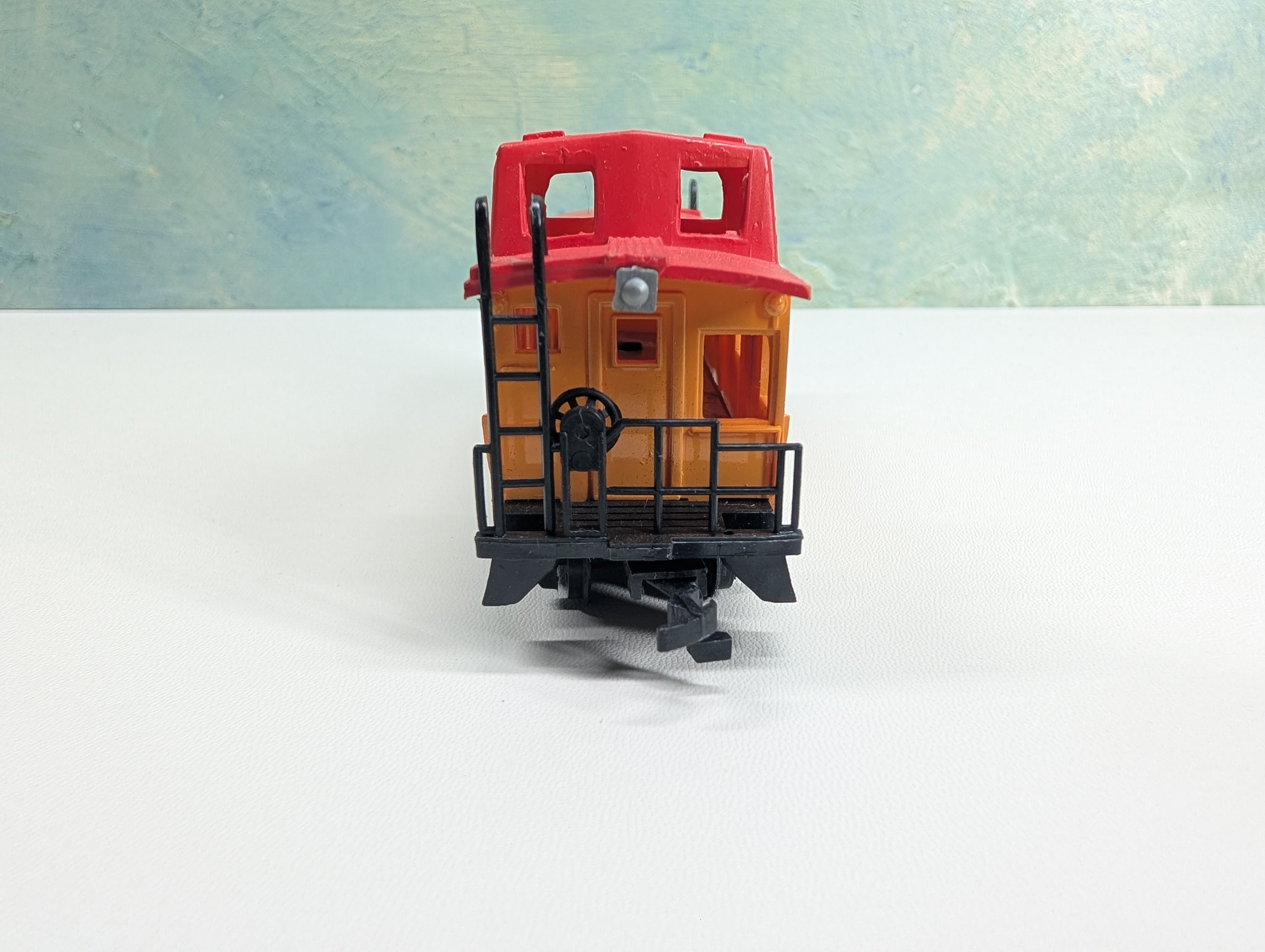 USED Bachmann HO Scale Caboose Union Pacific UP #207