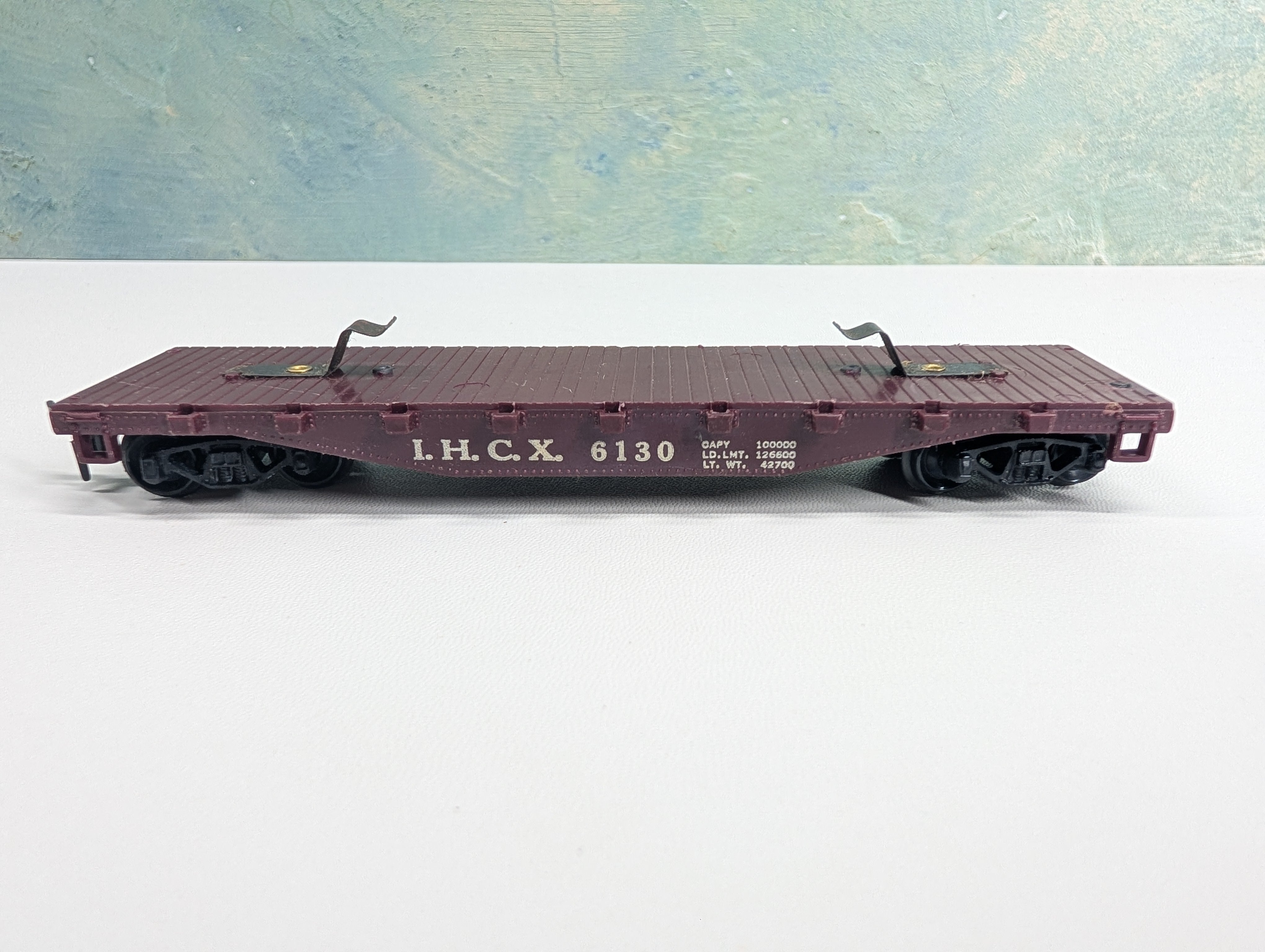 USED MARX HO Scale 40' Flat Car IHCX #6130