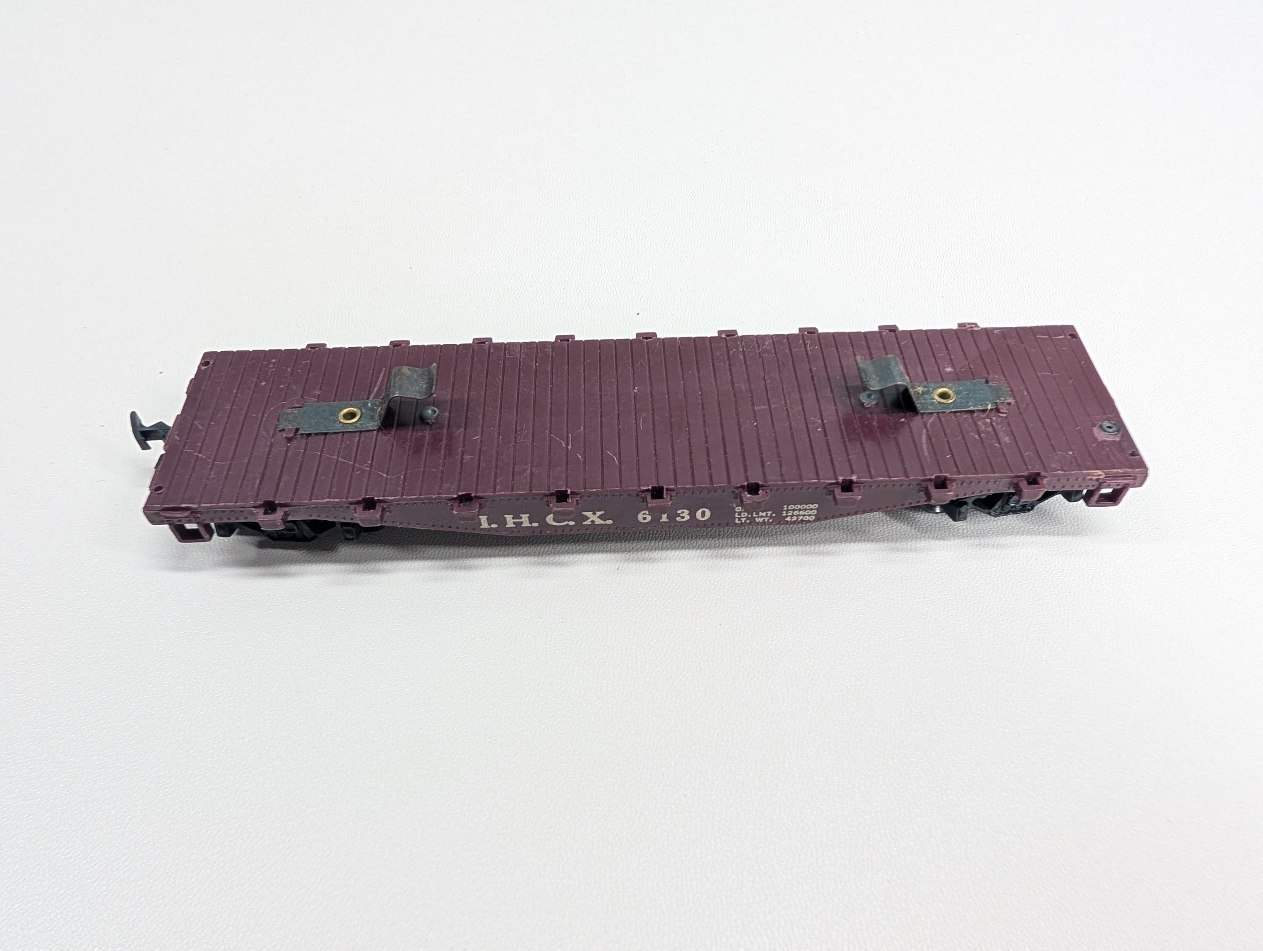 USED MARX HO Scale 40' Flat Car IHCX #6130