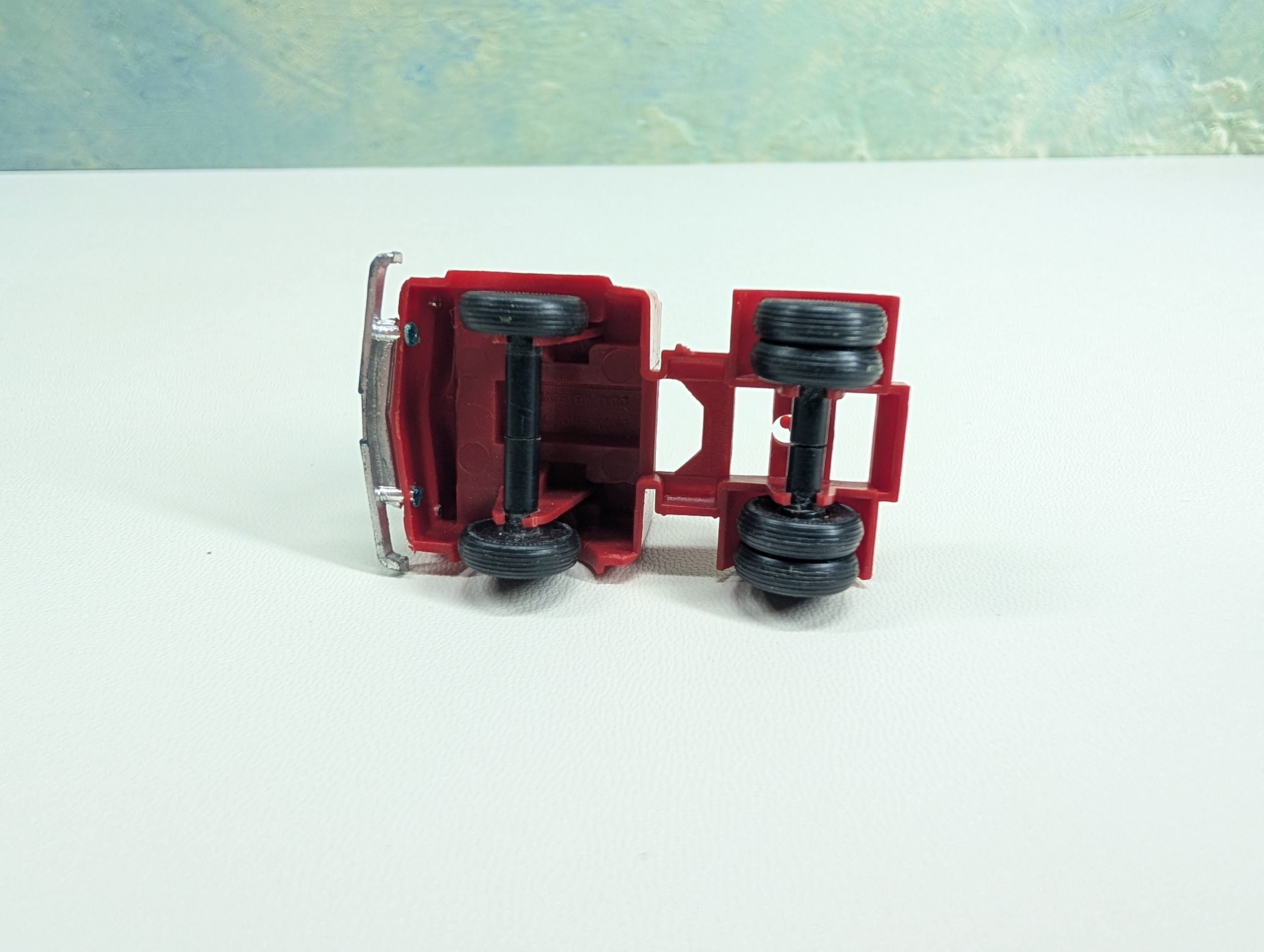 USED Tyco HO Scale Red Tractor Truck