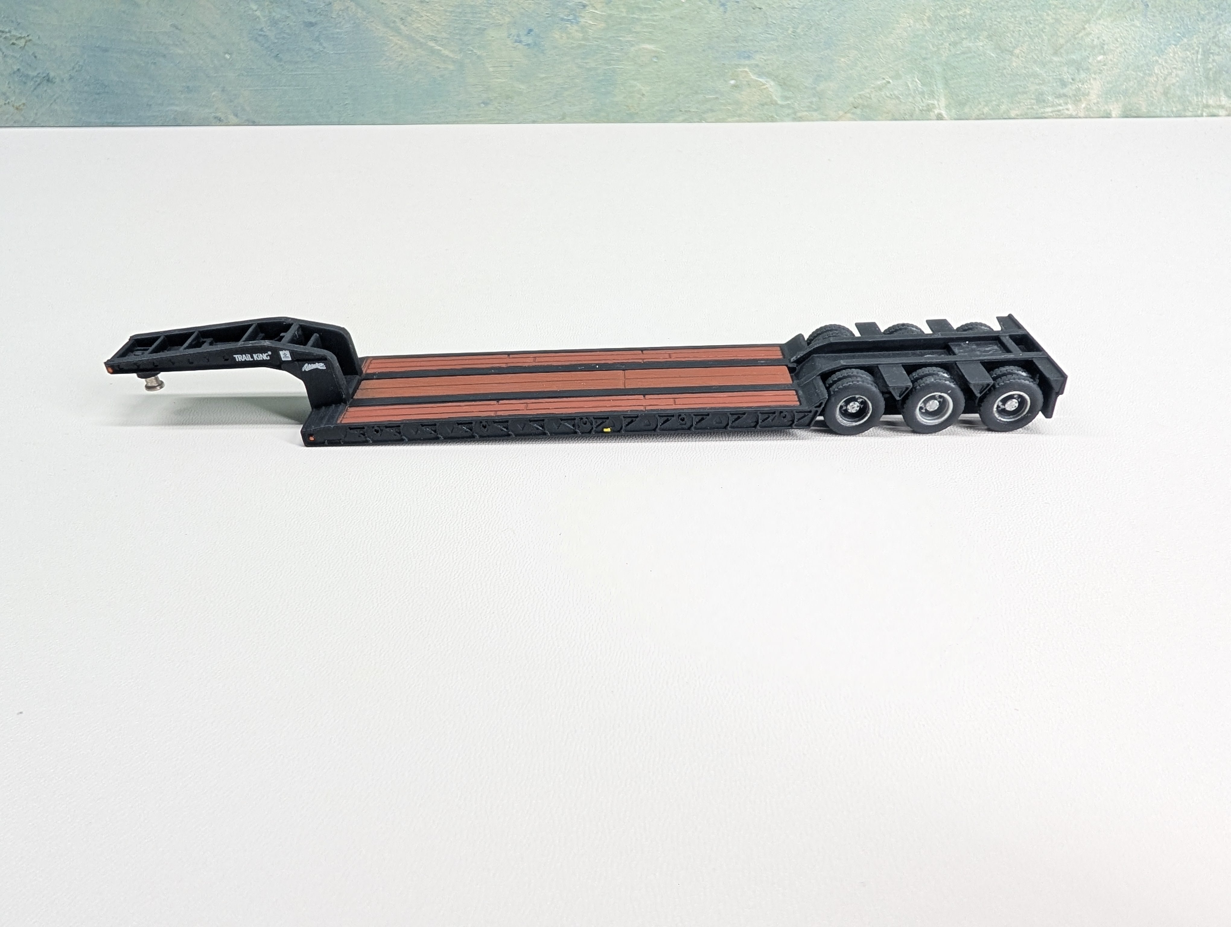 USED Norscot HO Scale 53' Trail King Lowboy Trailer