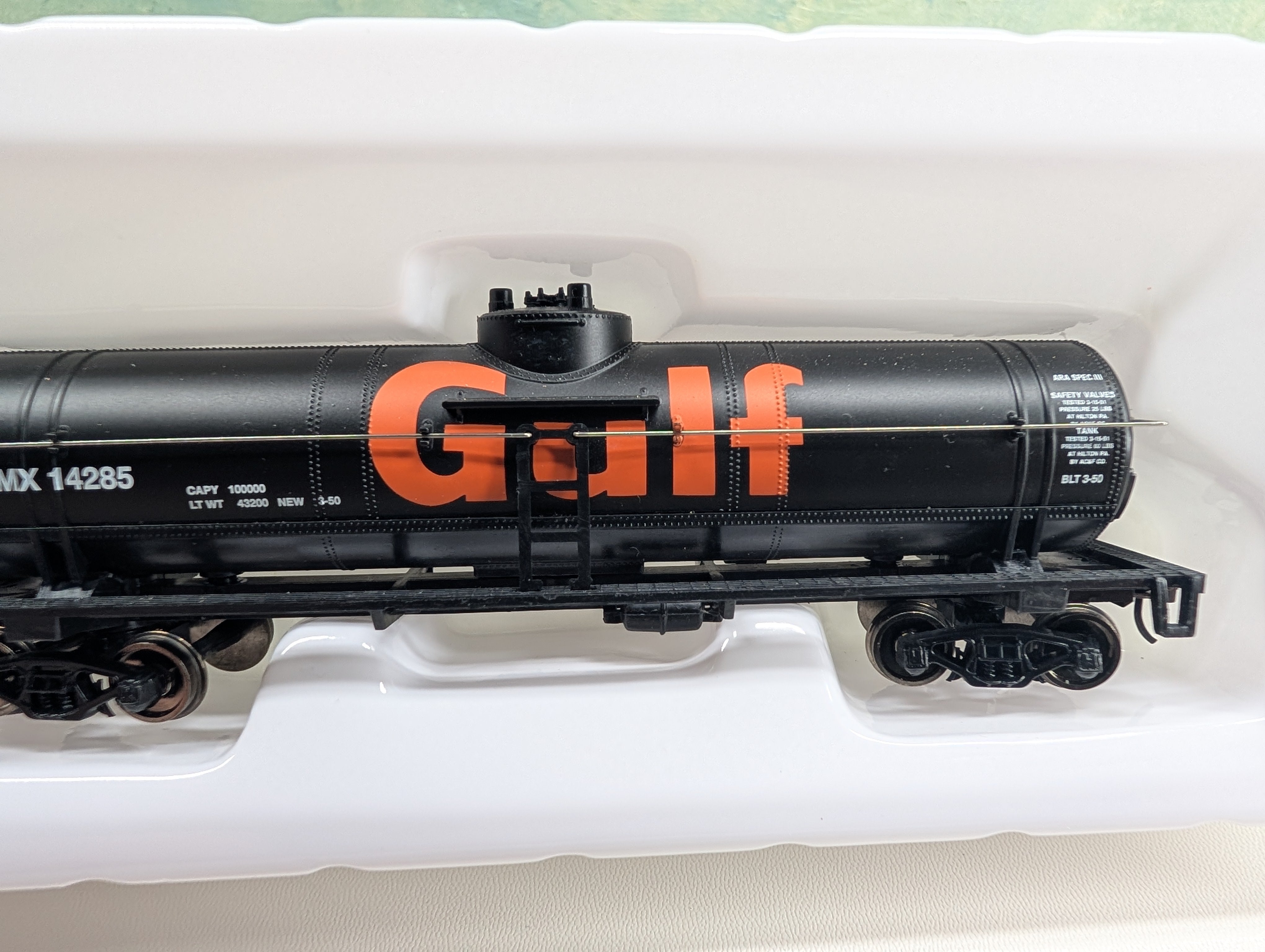 USED Walthers Trainline 931-1612 HO Scale Single Dome Tank Car Gulf WRMX #14285 Metal Wheels