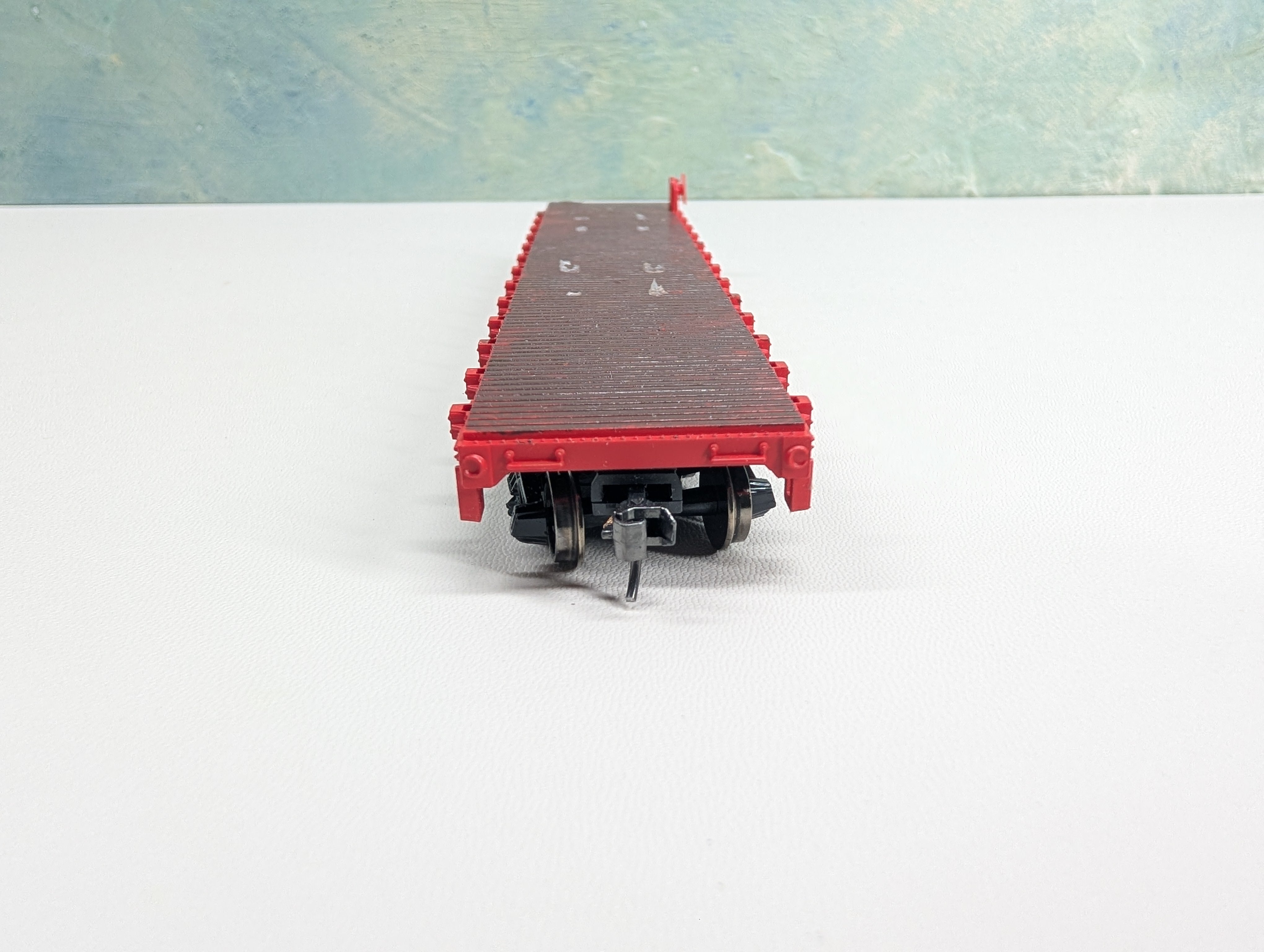 USED Walthers Trainline 931-1460 HO Scale 50' Flat Car CP Rail #303313 Metal Wheels