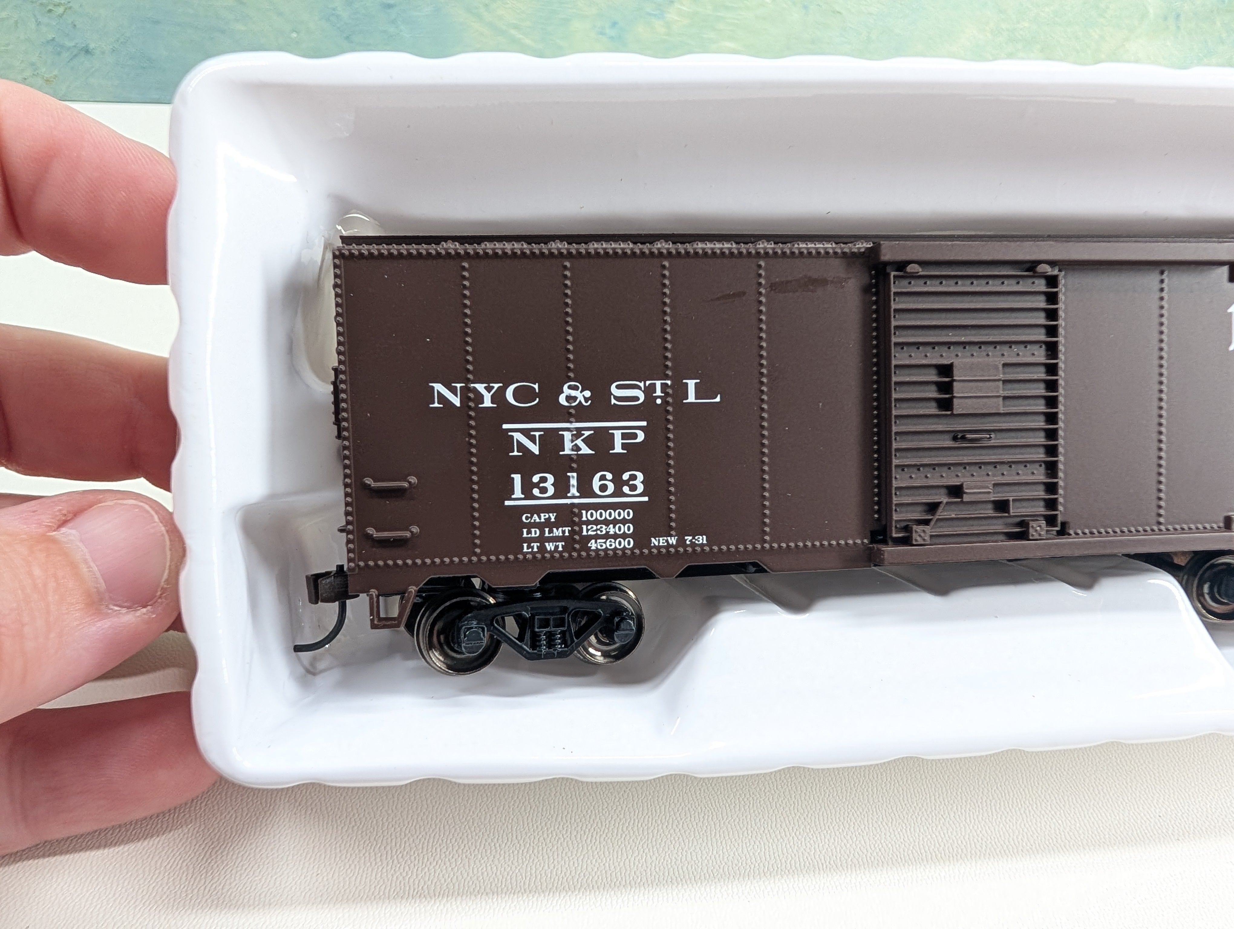 USED Bachmann 15012 HO Scale 40' Steam-Era Box Car Nickel Plate Road NKP #13163 Metal Wheels