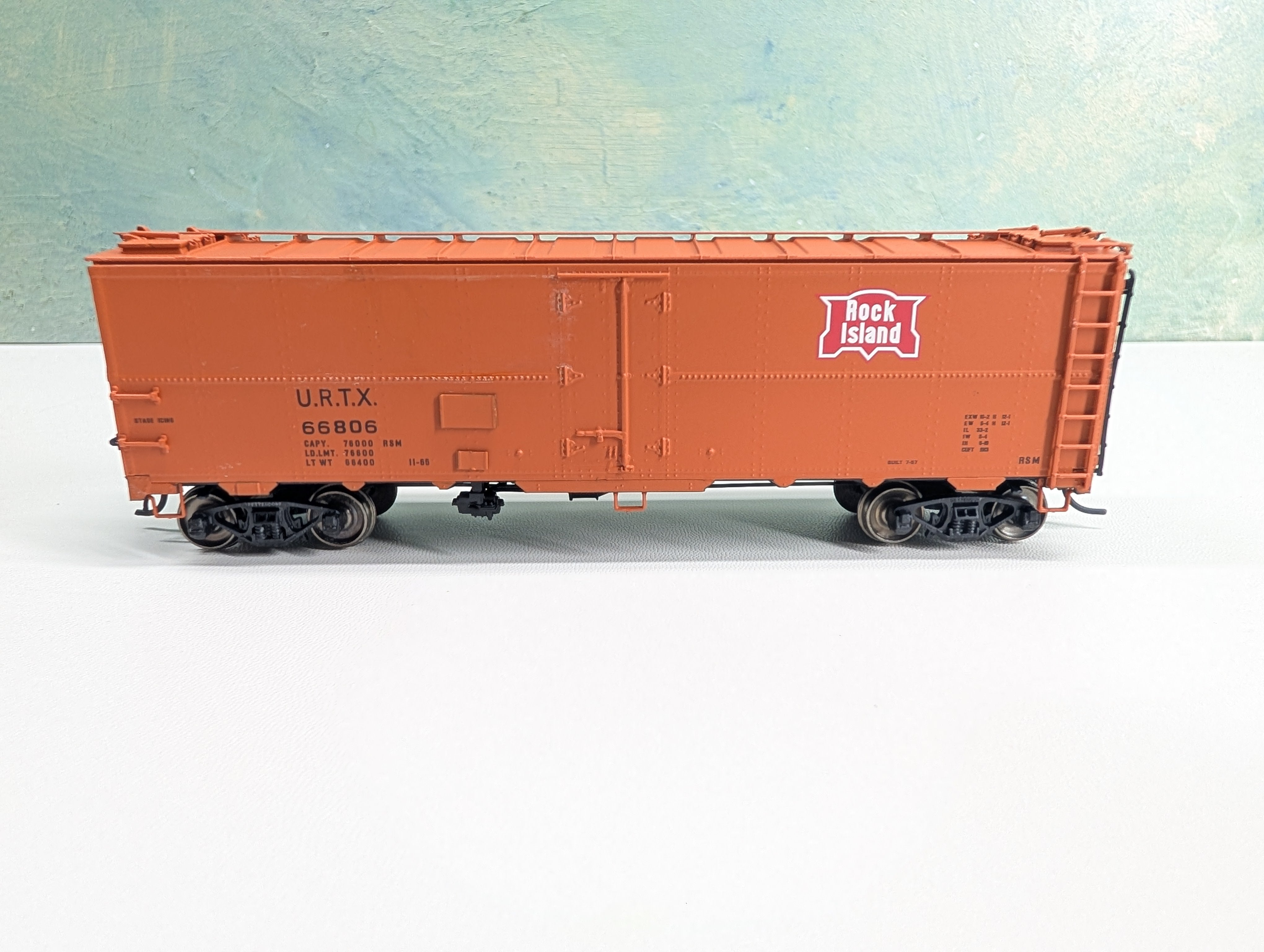 USED Intermountain 48402-03 HO Scale ART Refrigerator Car Rock Island URTX #66806