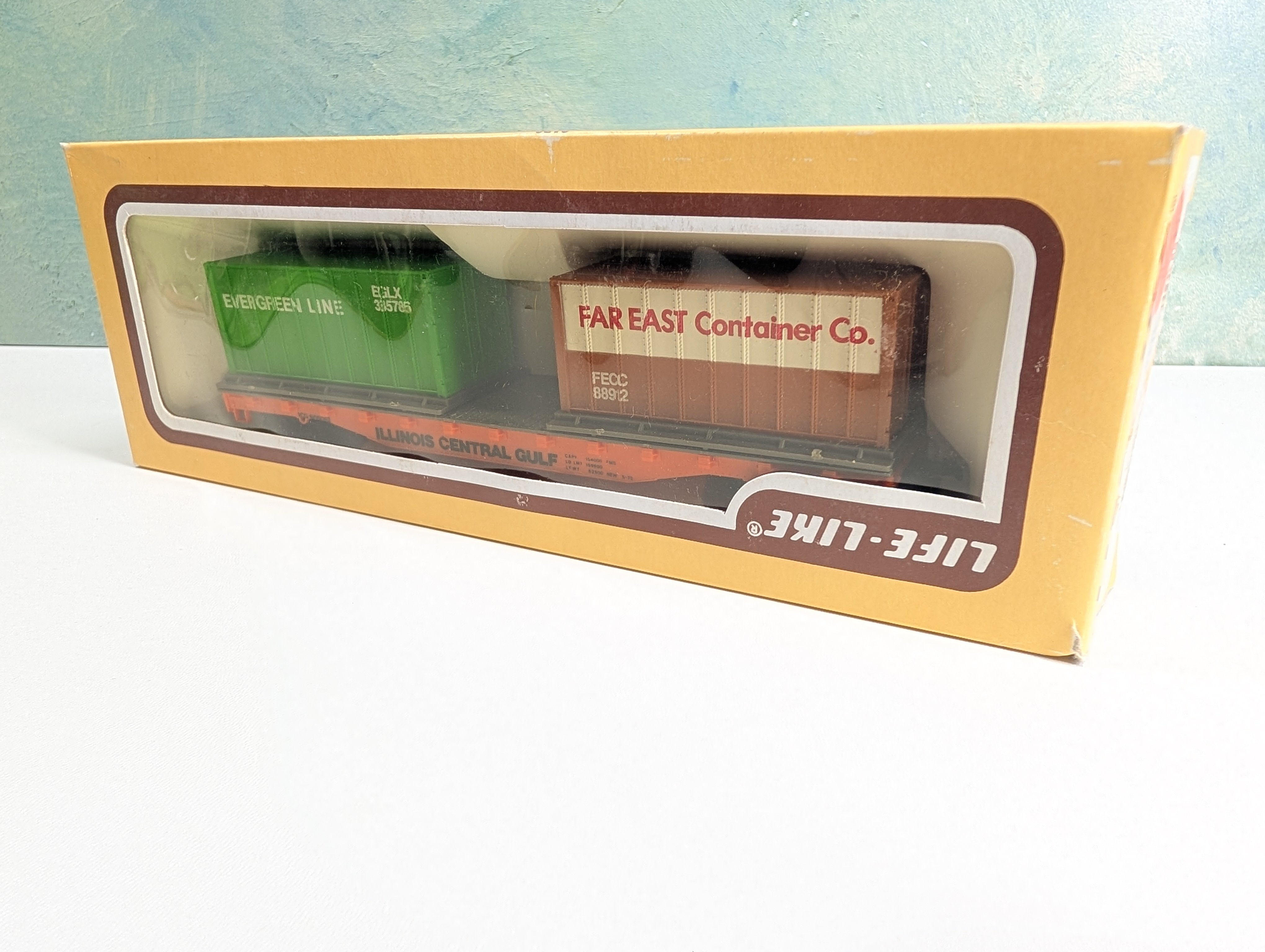 USED Life-Like 8441 HO Scale 50' Flat Car w/ 2 Containers (Evergreen & FECC) Illinois Central Gulf ICG #905052 RARE