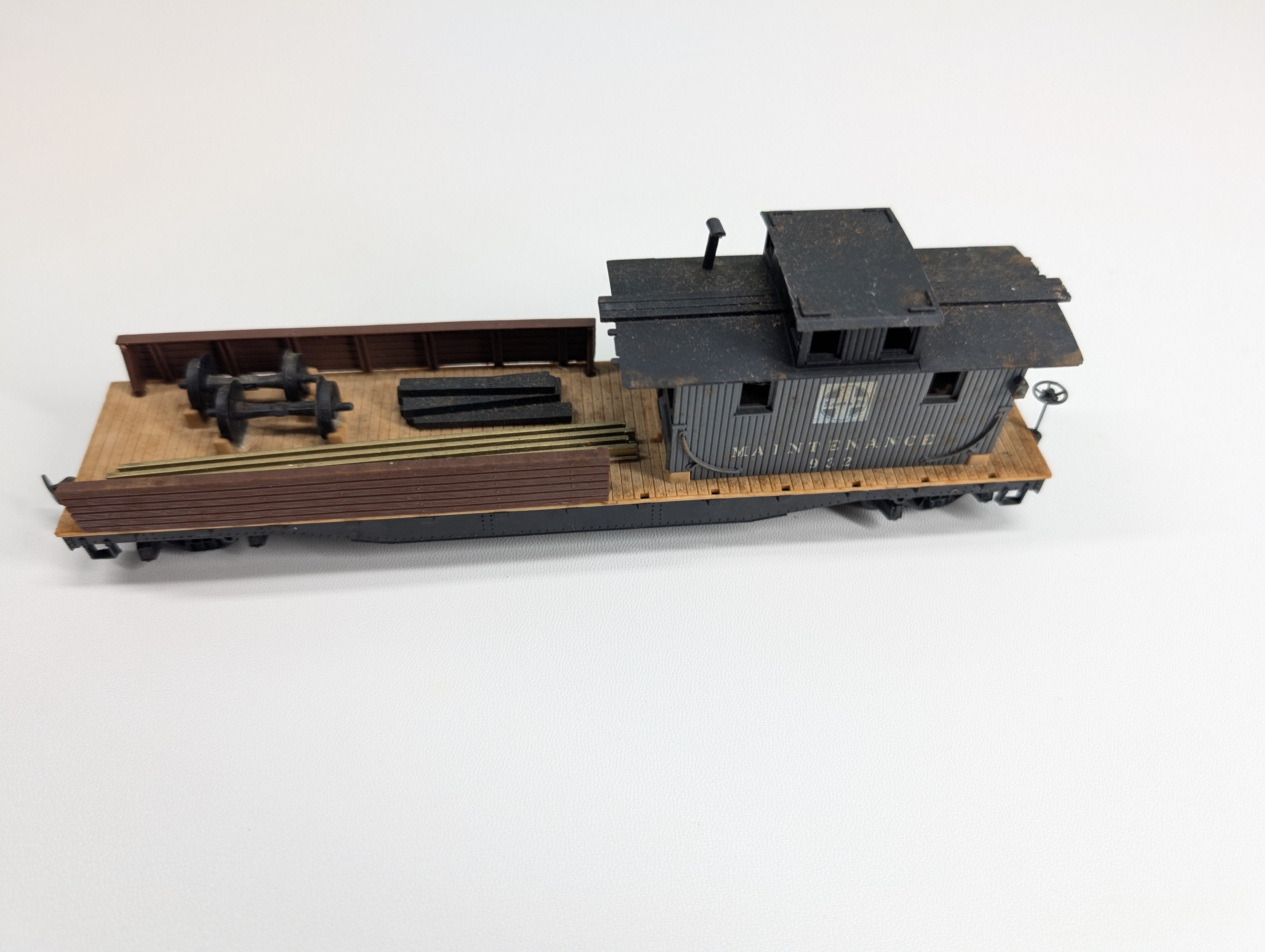 USED Tyco HO Scale MOW Boom Tender w/ Brake Wheel! Santa Fe ATSF #932
