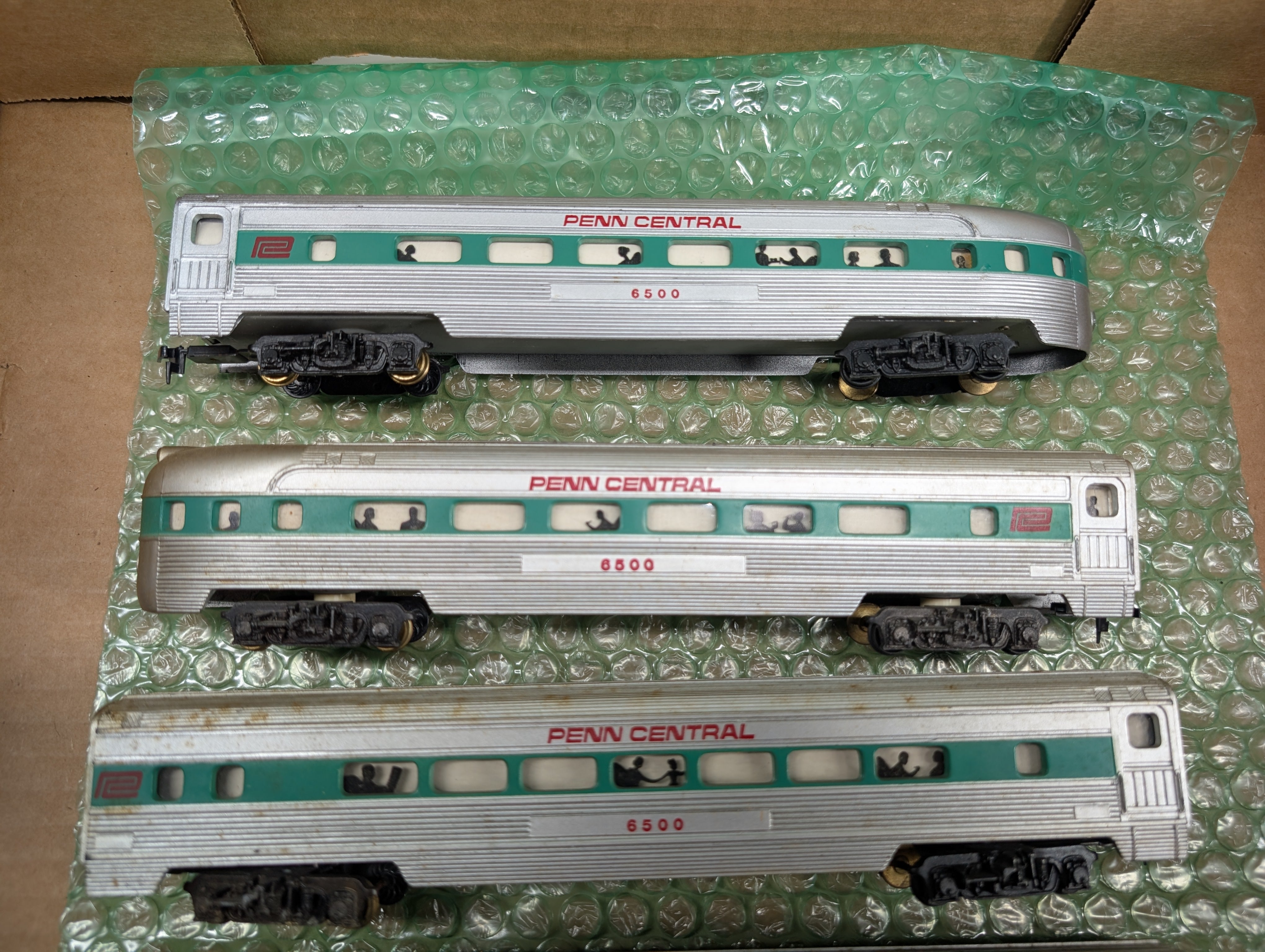 USED Tyco HO Scale Lot of Passenger Cars Penn Central PC (7 pcs)