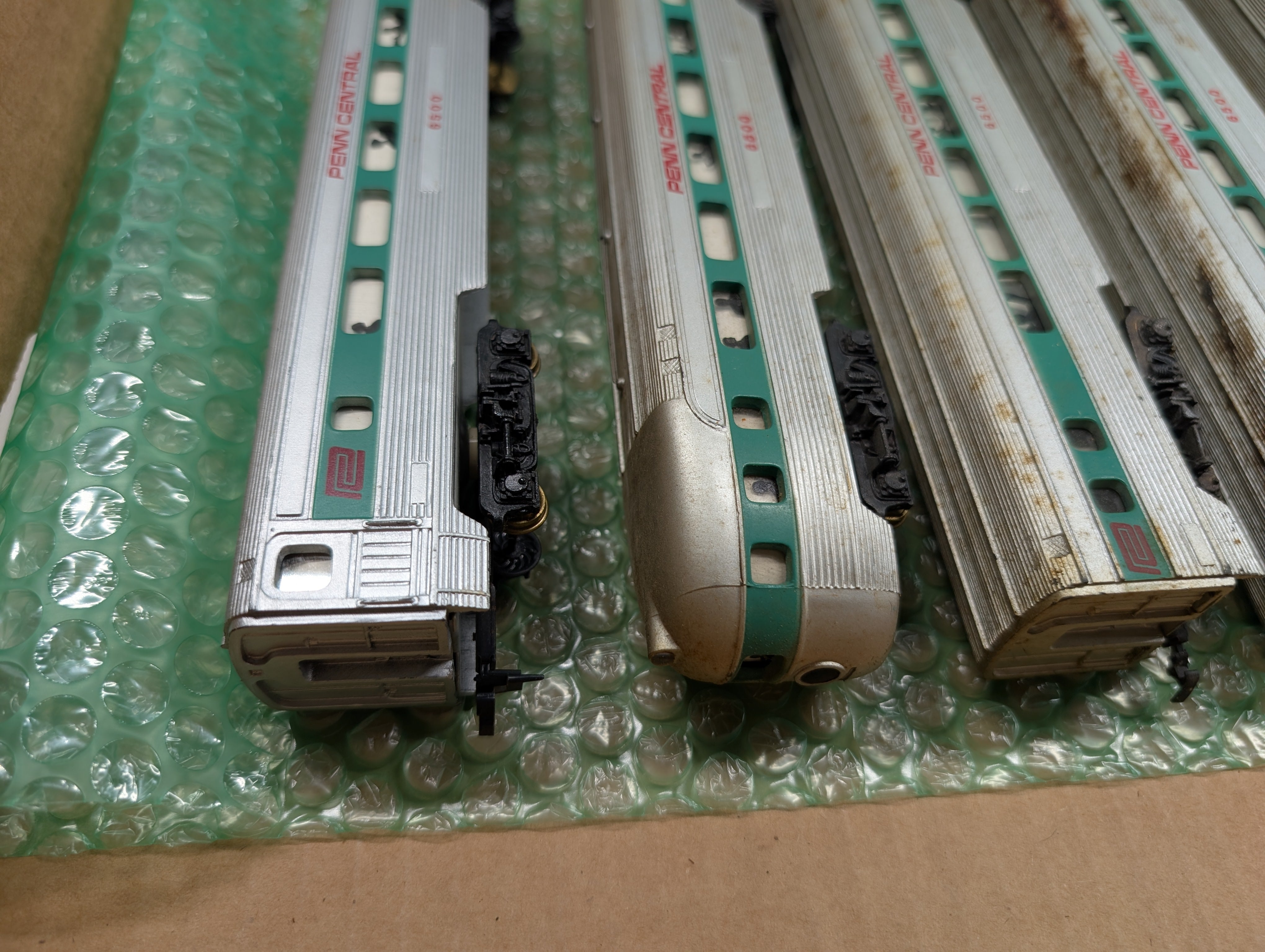 USED Tyco HO Scale Lot of Passenger Cars Penn Central PC (7 pcs)