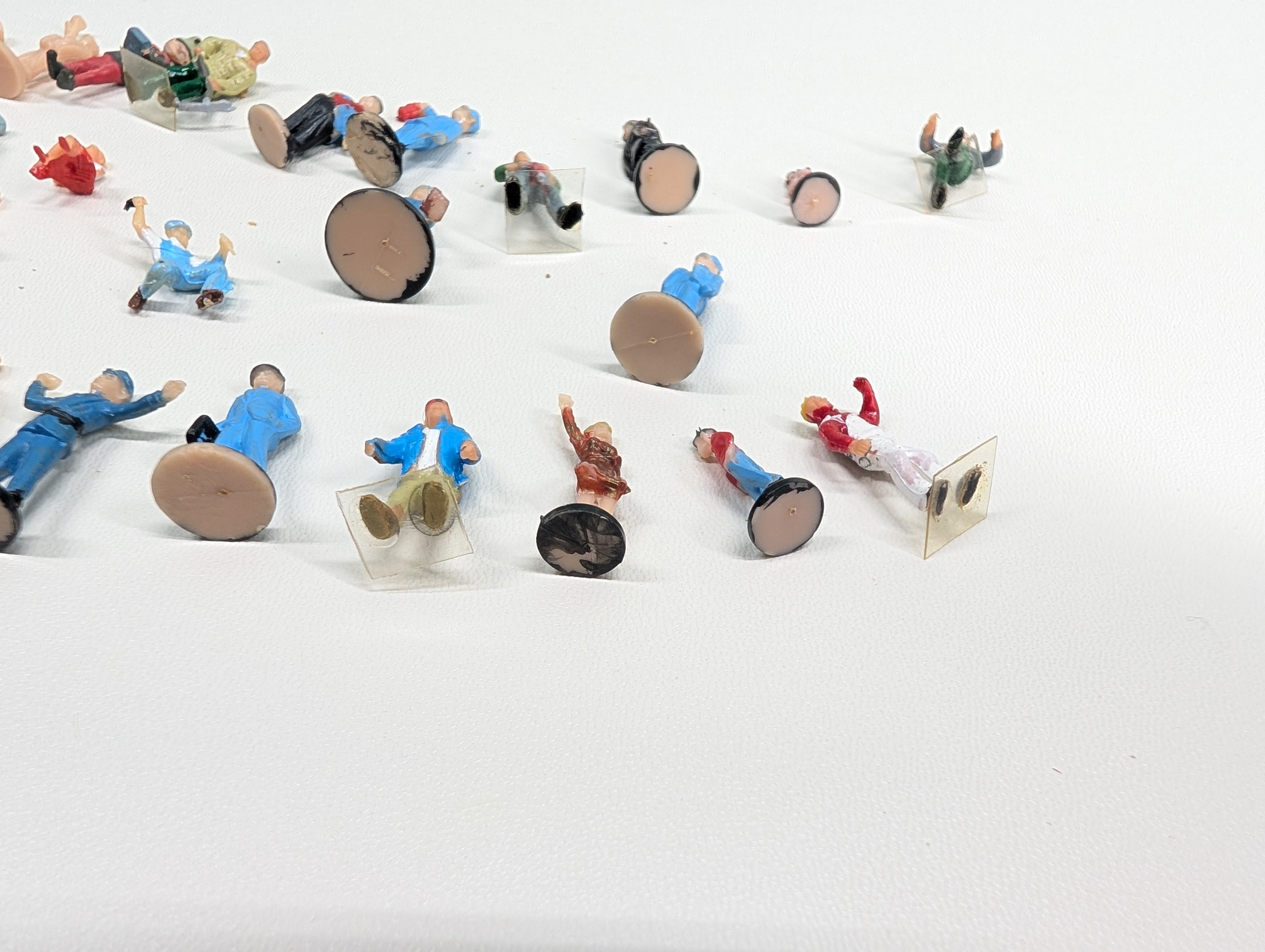 USED HO Scale Lot of People