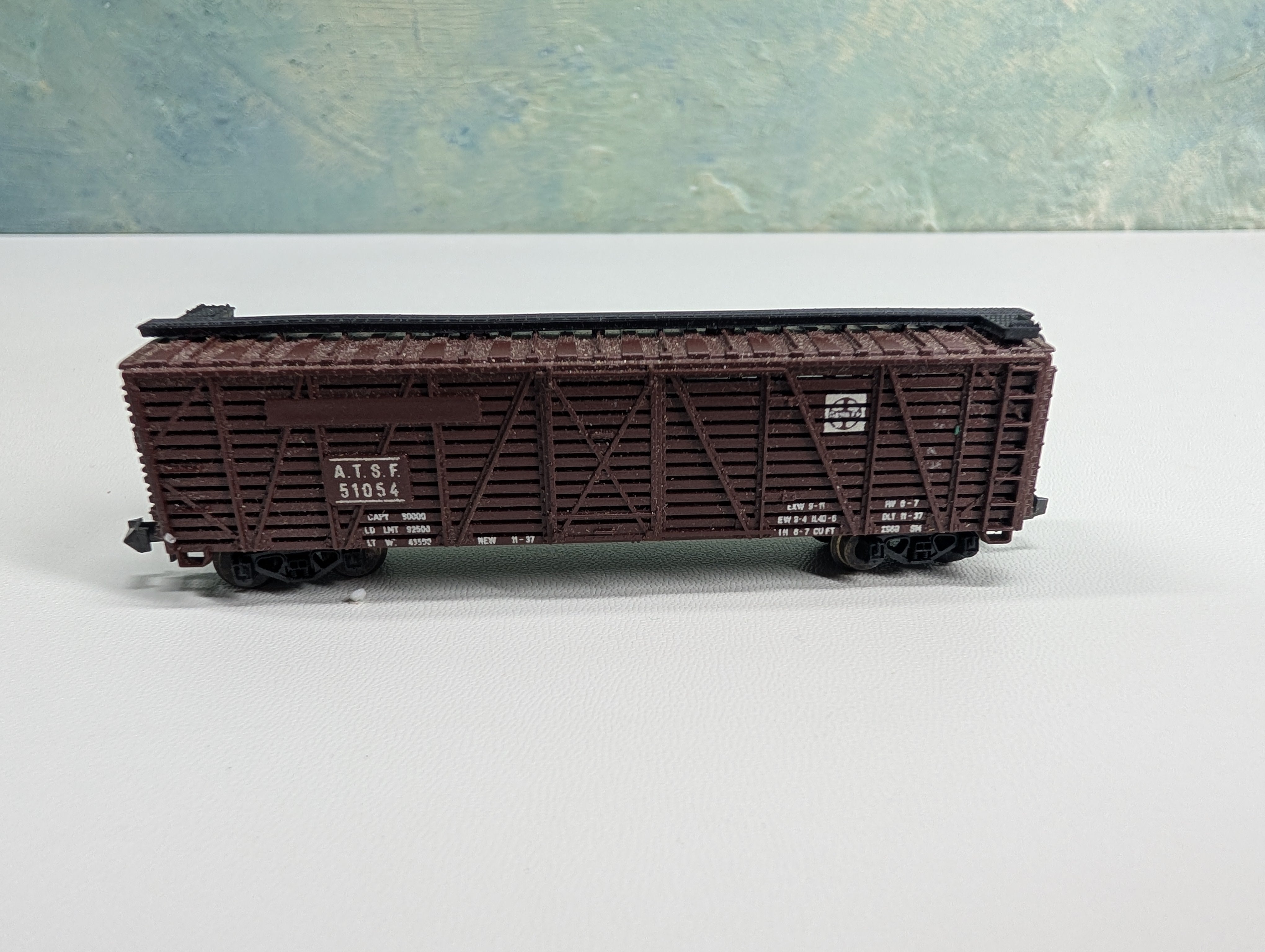 USED Lima N Scale Cattle Stock Car Santa Fe ATSF #51054