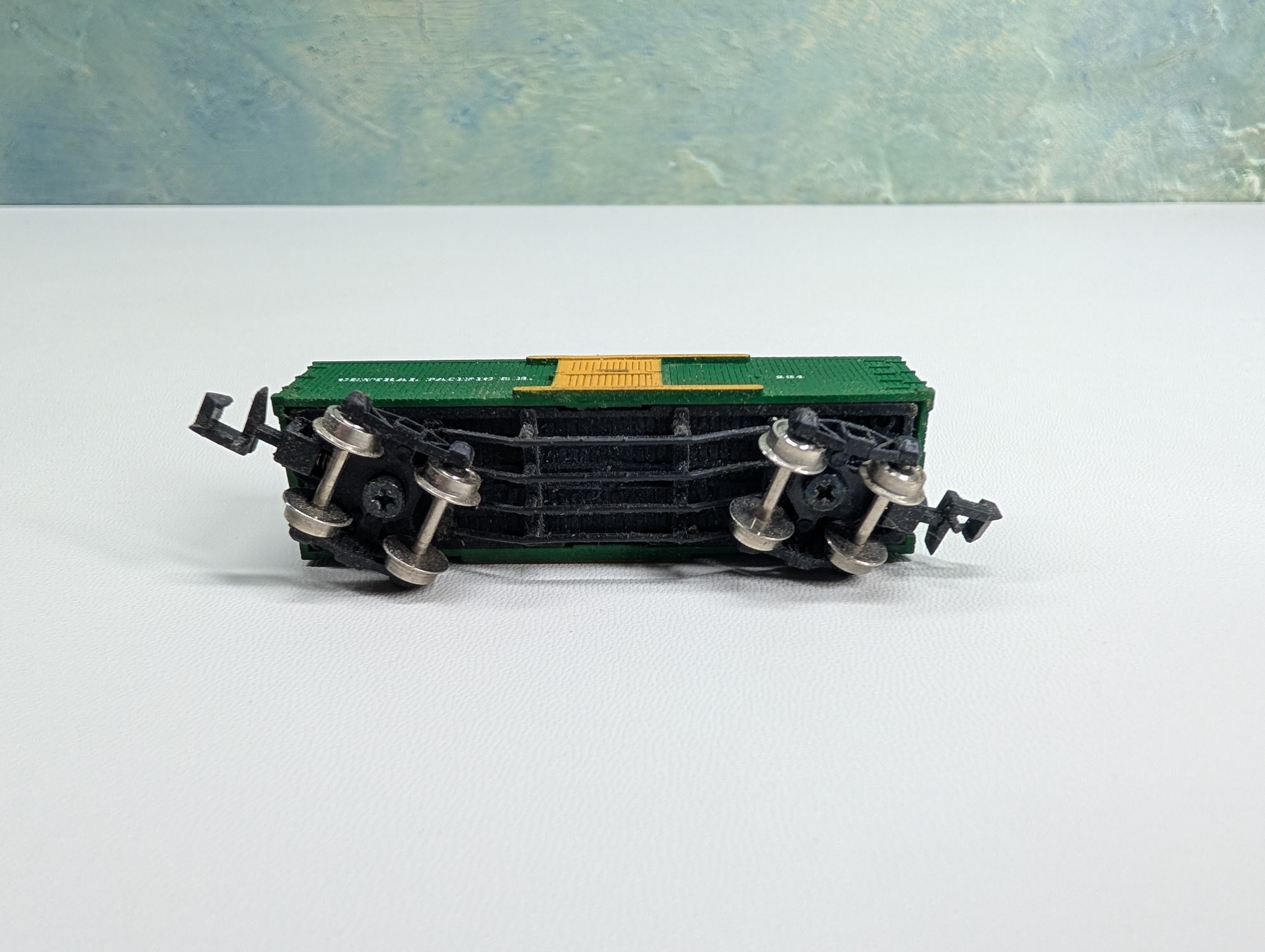 USED N Scale Old Time Box Car Central Pacific #224