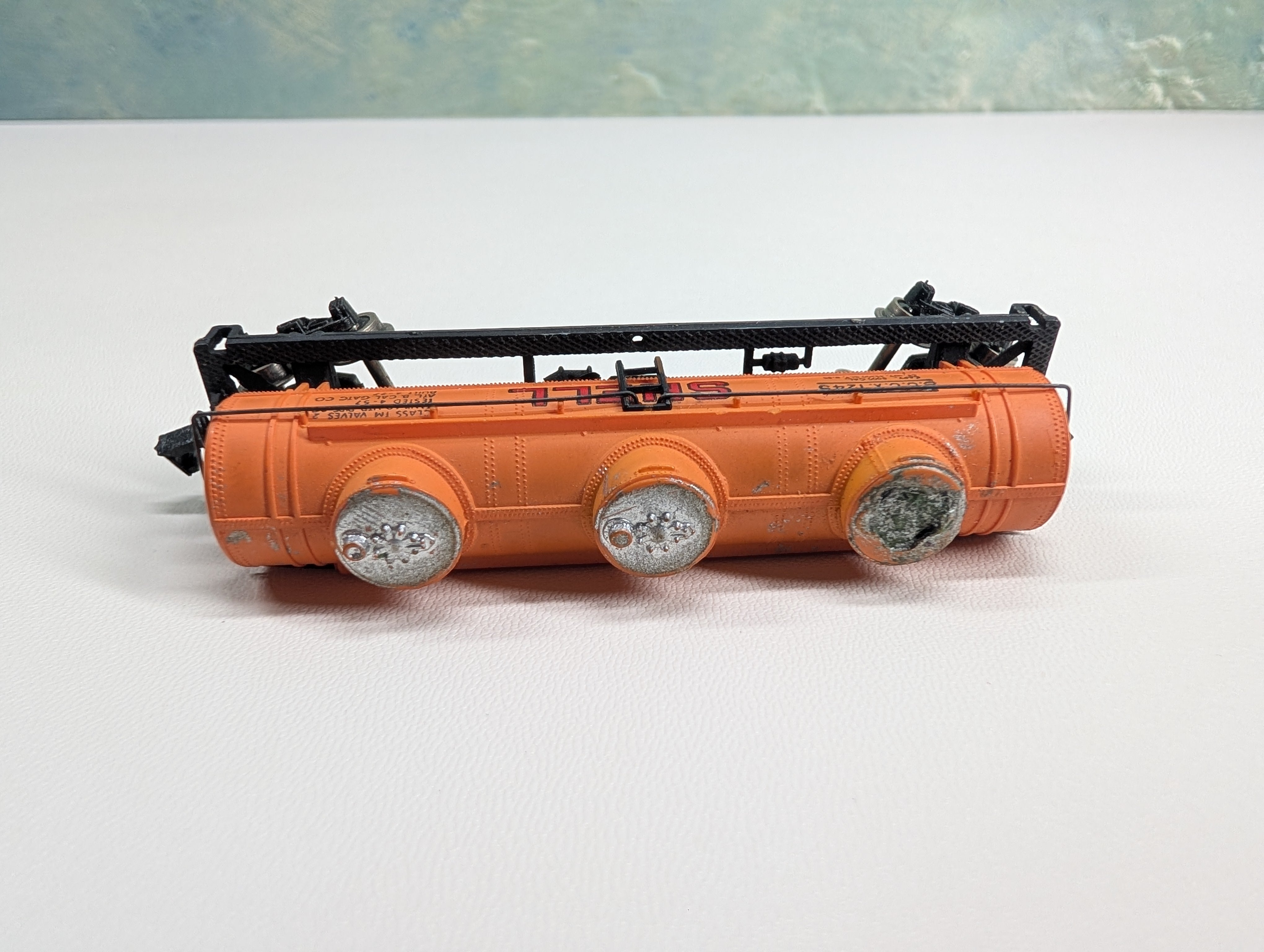 USED Bachmann N Scale Triple Dome Tank Car Shell SCCX #1245