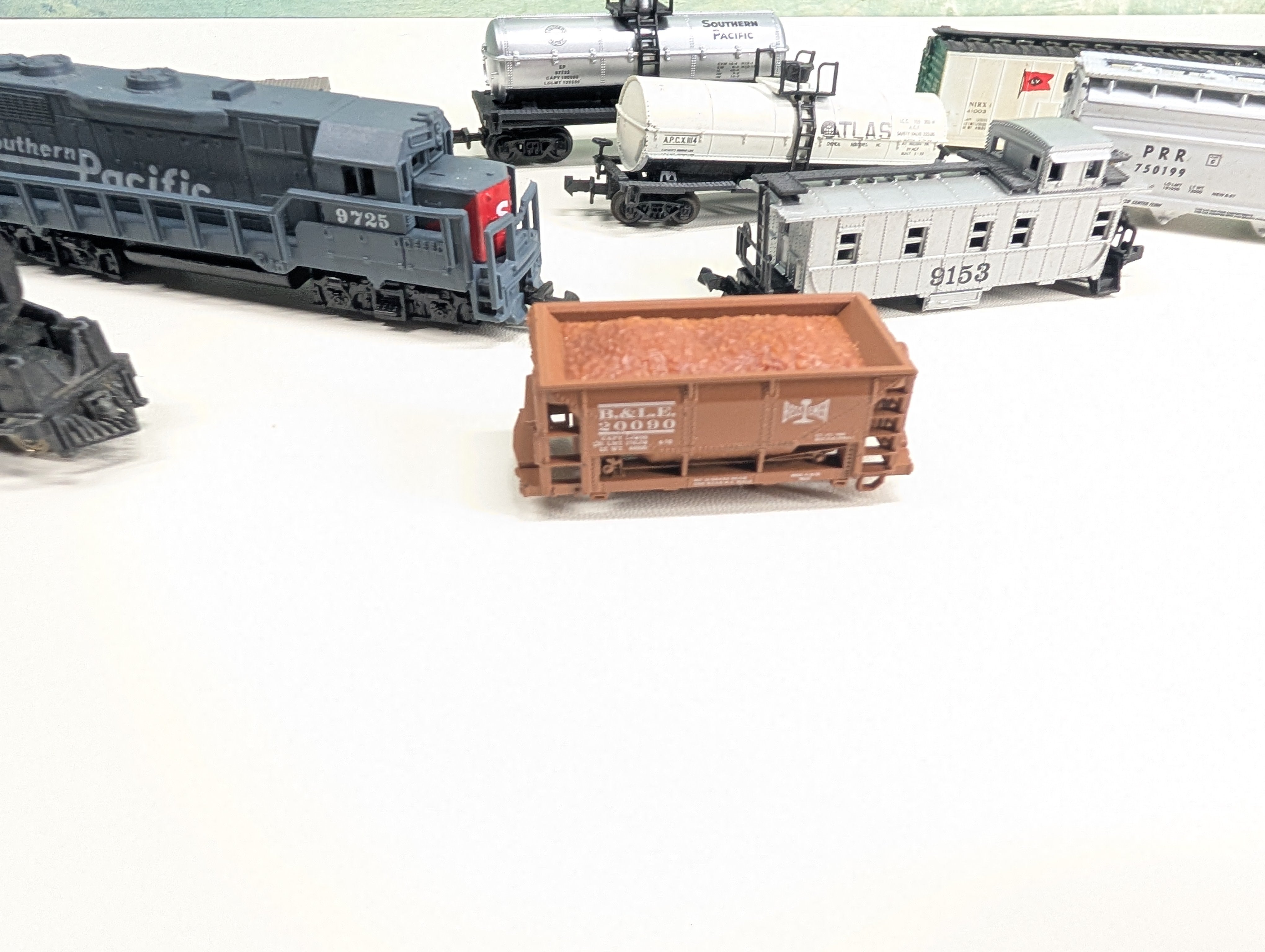 USED N Scale Lot of Parts/Repairs Locomotive, Box Cars and more!