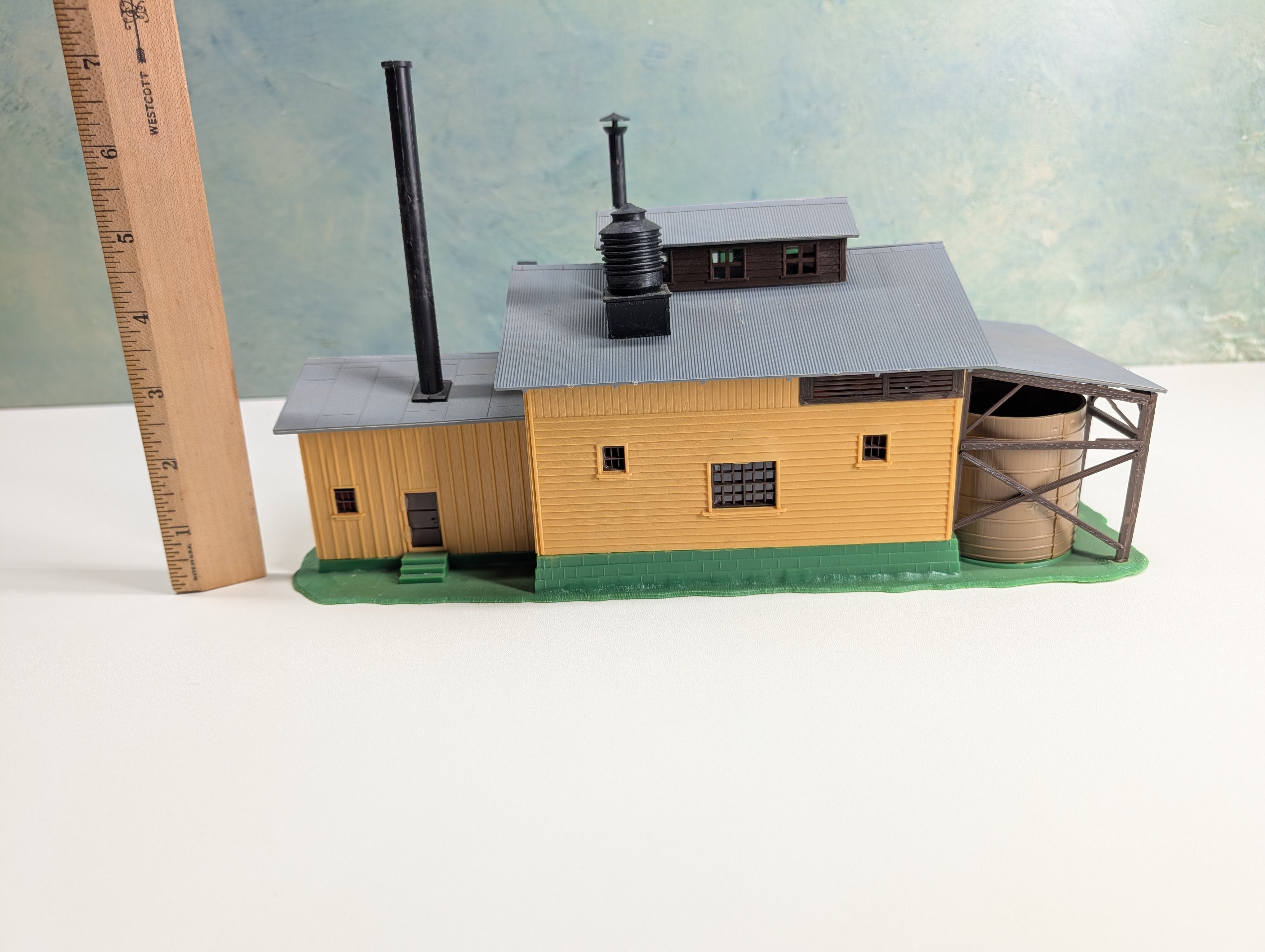 USED HO Scale Crown Pickle Works, Factory