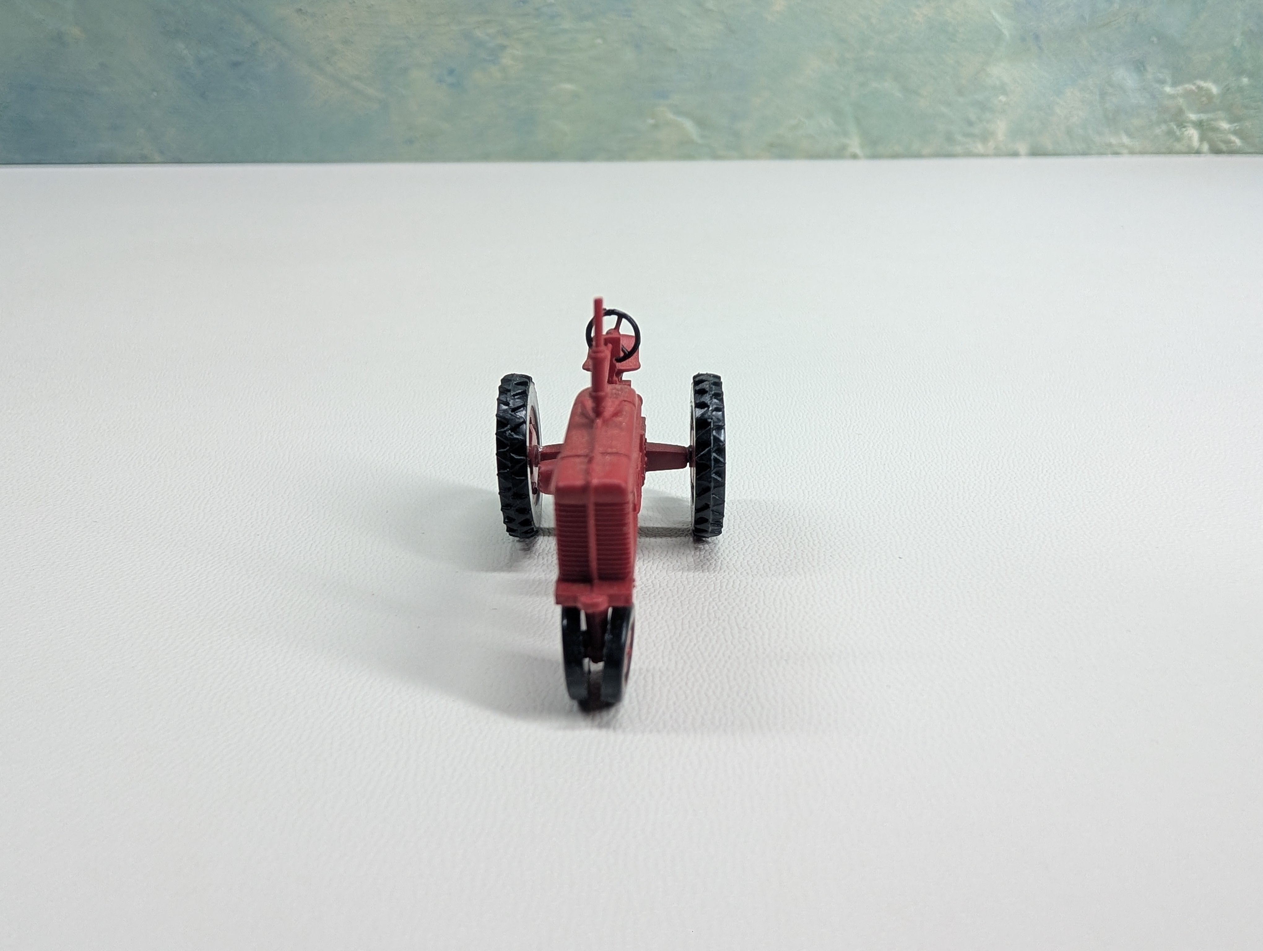 USED HO Scale Red Tractor