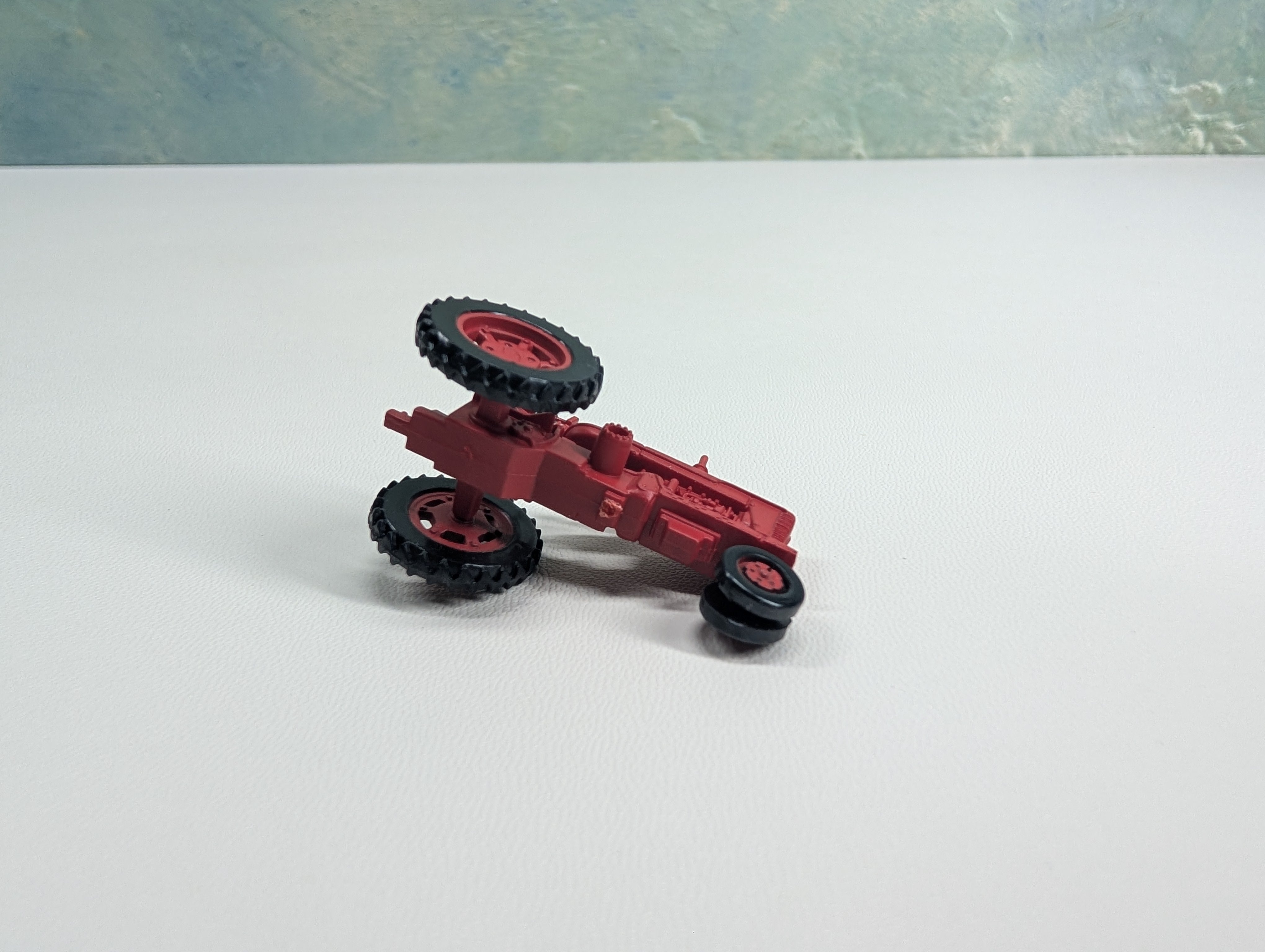 USED HO Scale Red Tractor