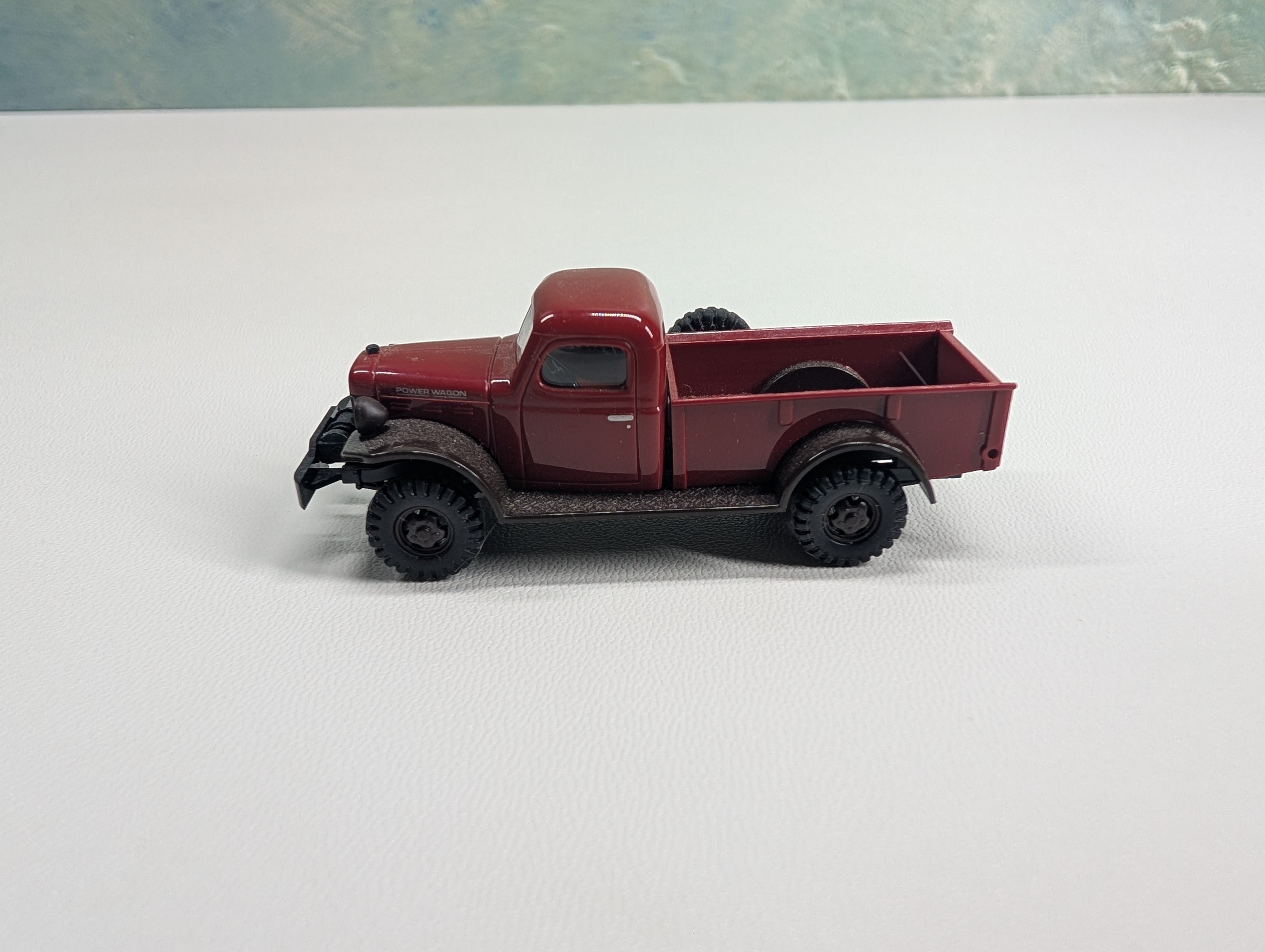 USED Busch HO Scale Dodge 44000 Power Wagon Pick-Up Red