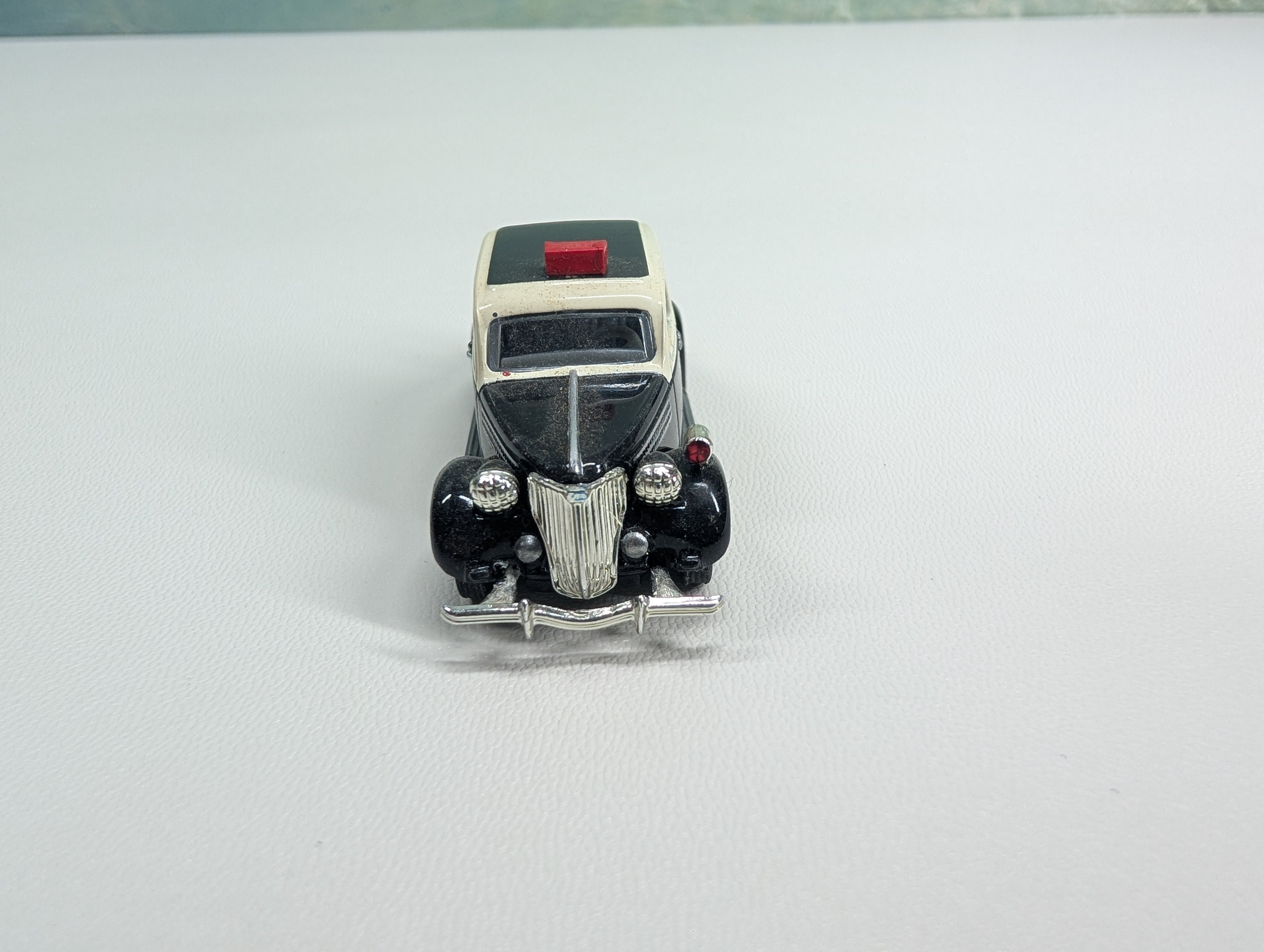 USED Classic Metal Works HO Scale 1936 ForDor Police Car