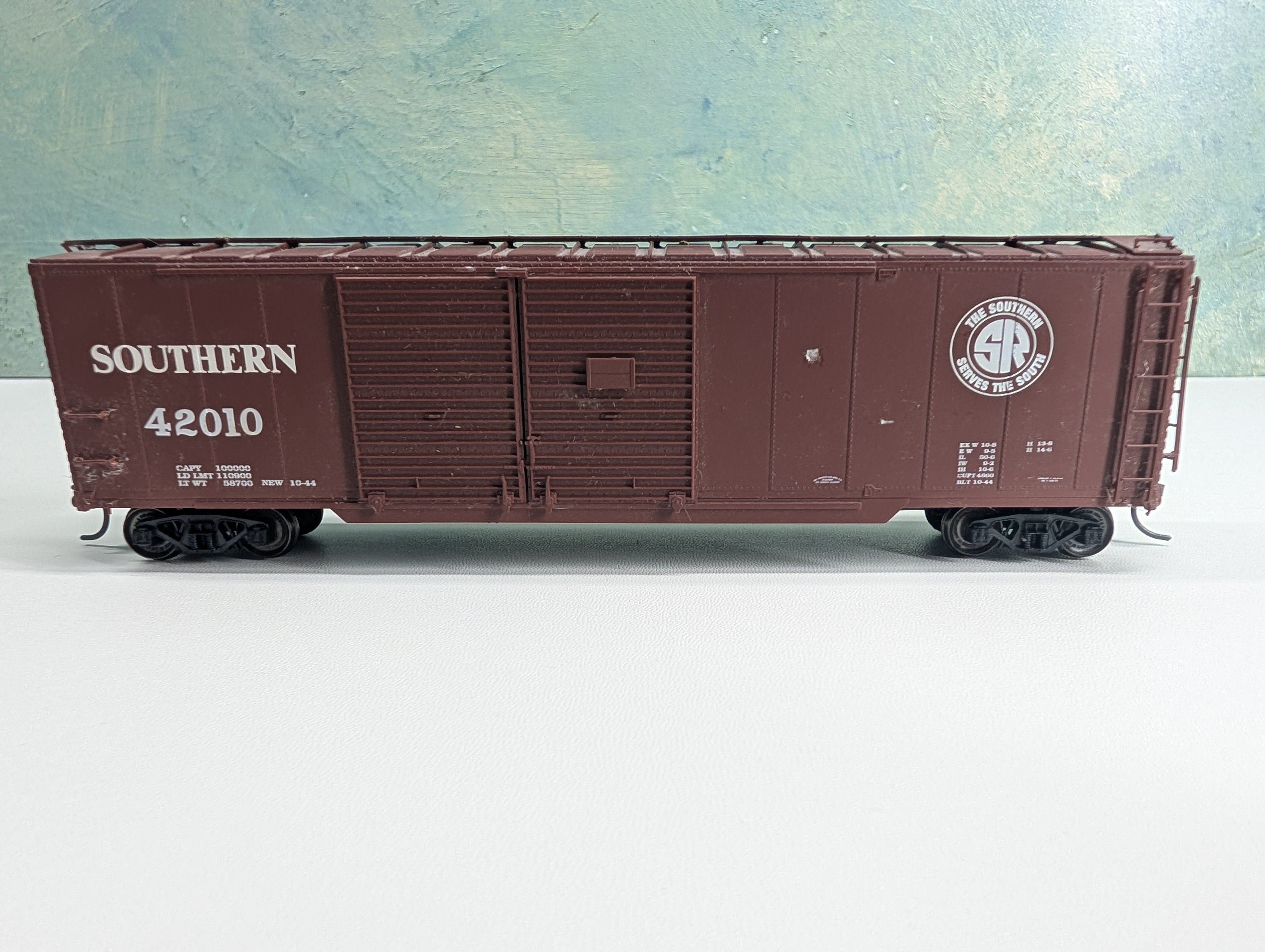 USED Life-Like HO Scale 50' DD Box Car Proto Southern #42010 Metal Wheels