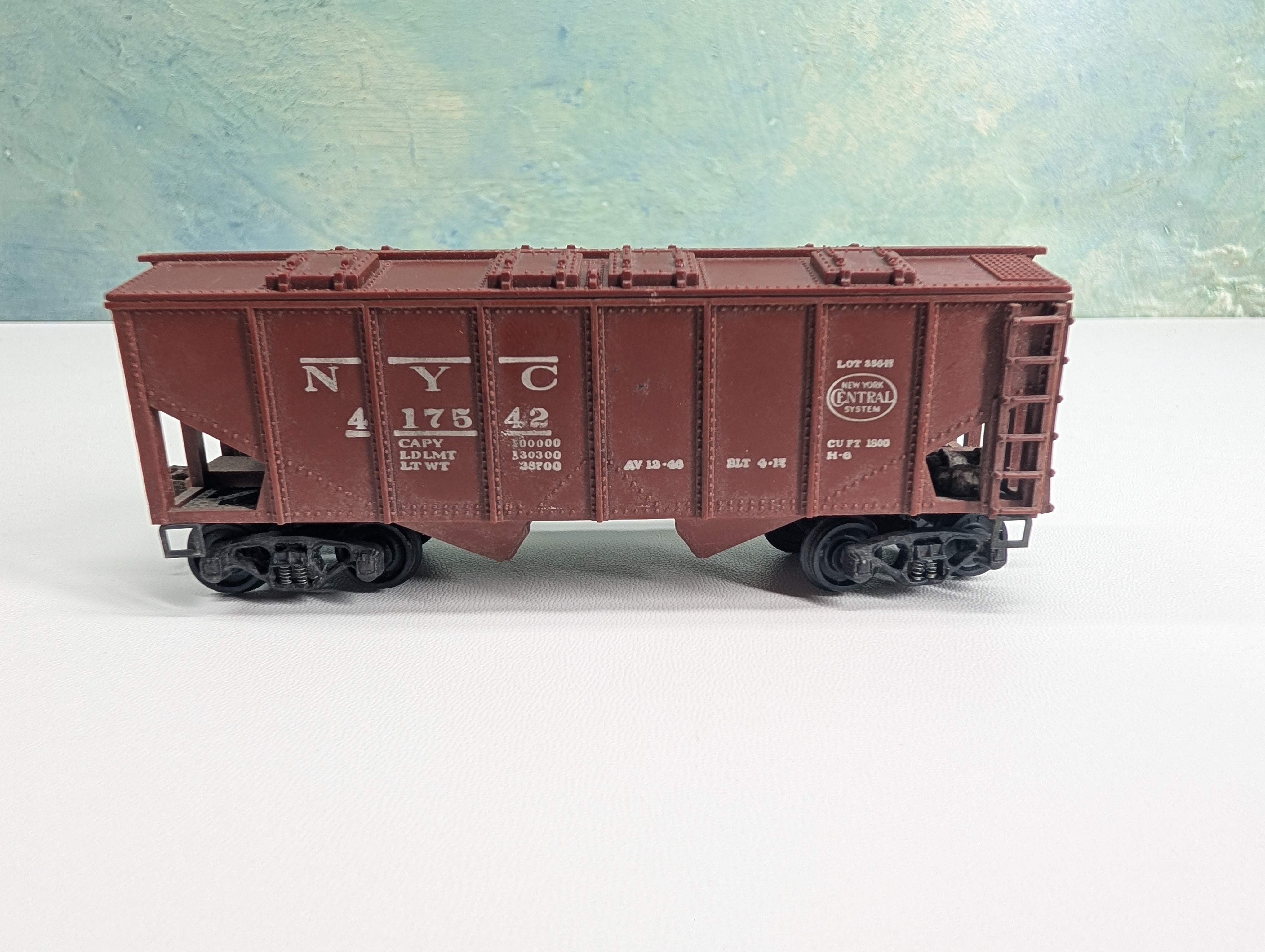 USED Varney HO Scale 2 Bay Covered Hopper New York Central NYC #417542