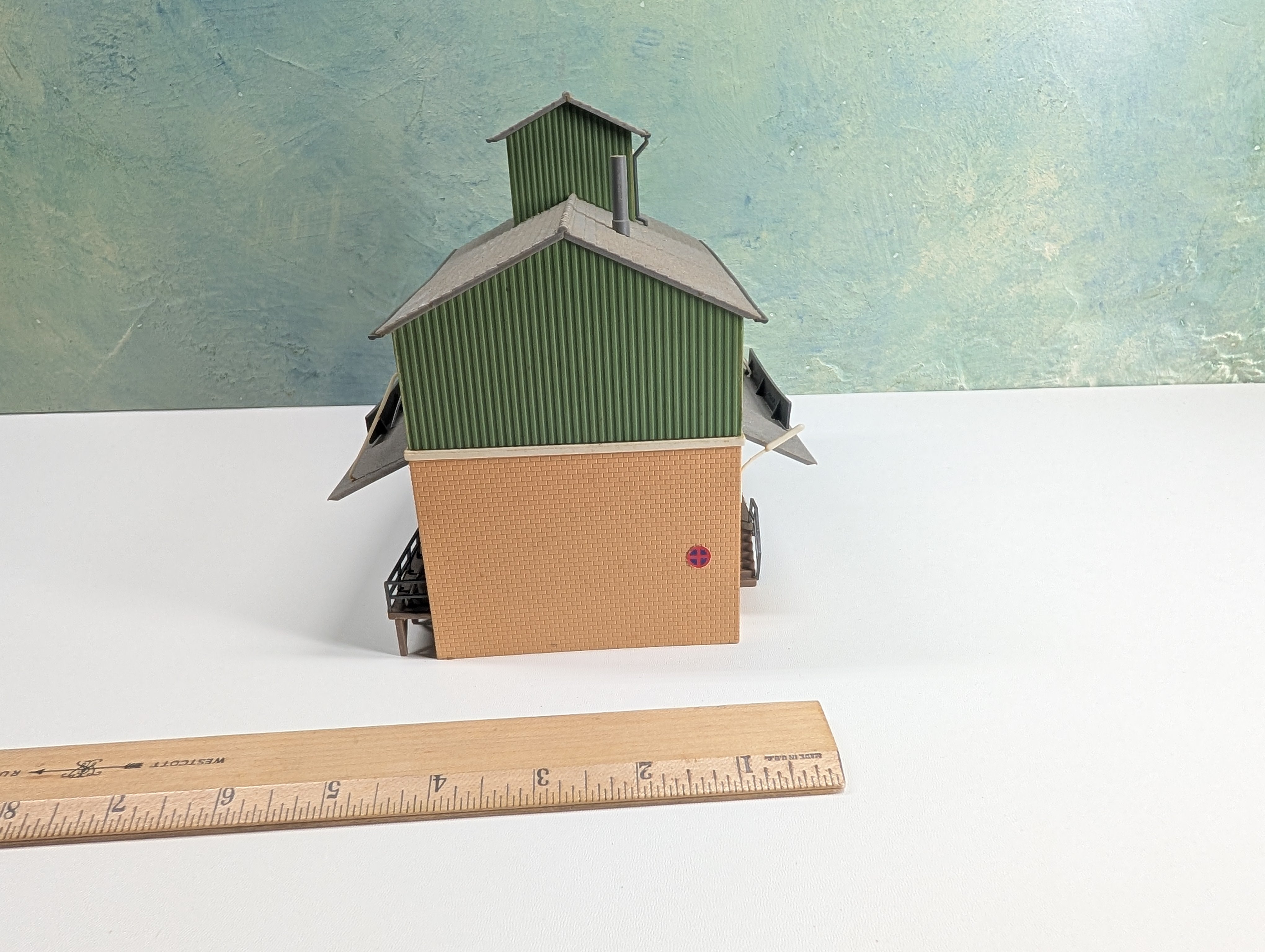 USED HO Scale Argo Grain, Warehouse
