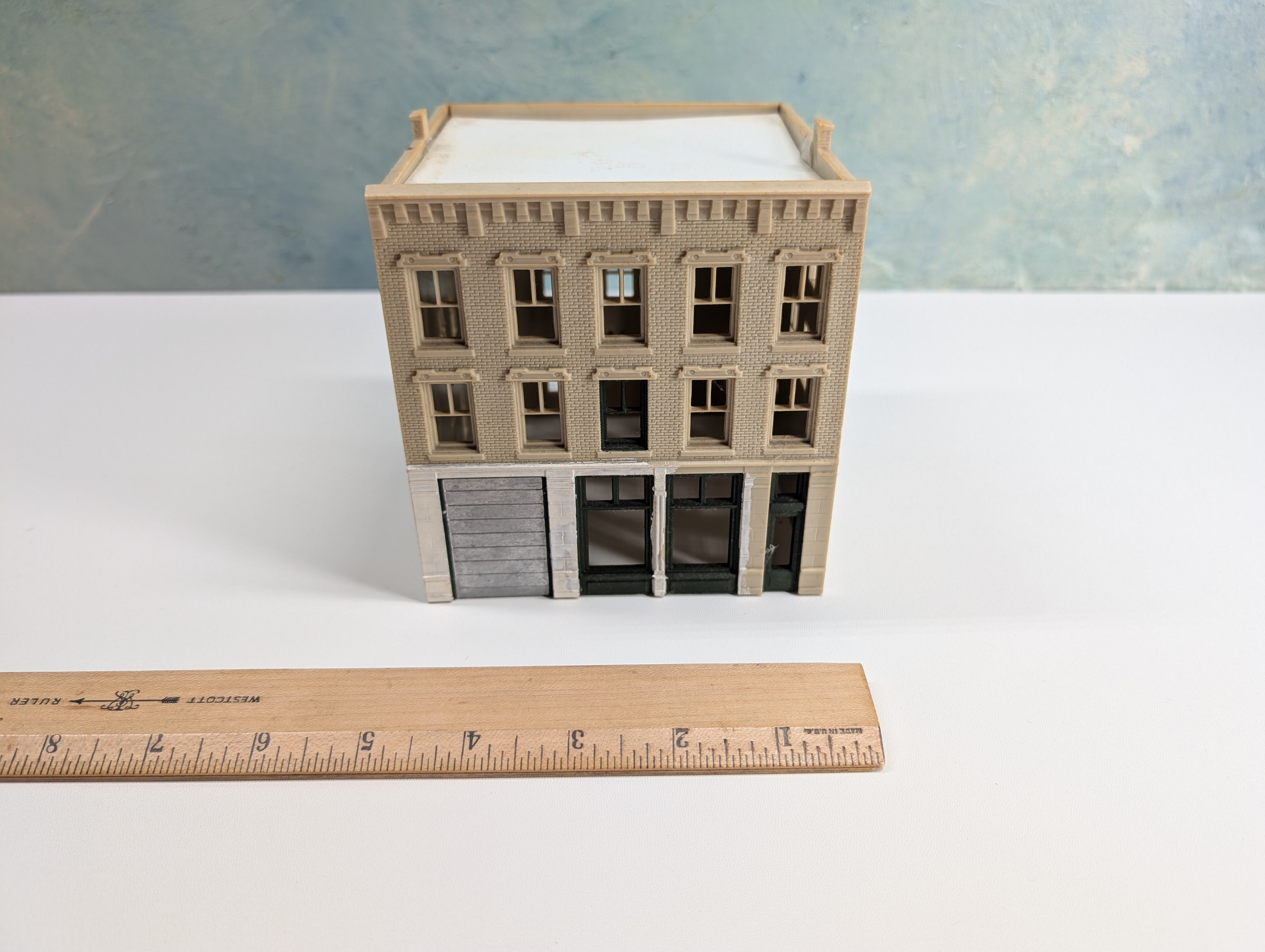 USED HO Scale Brick Warehouse