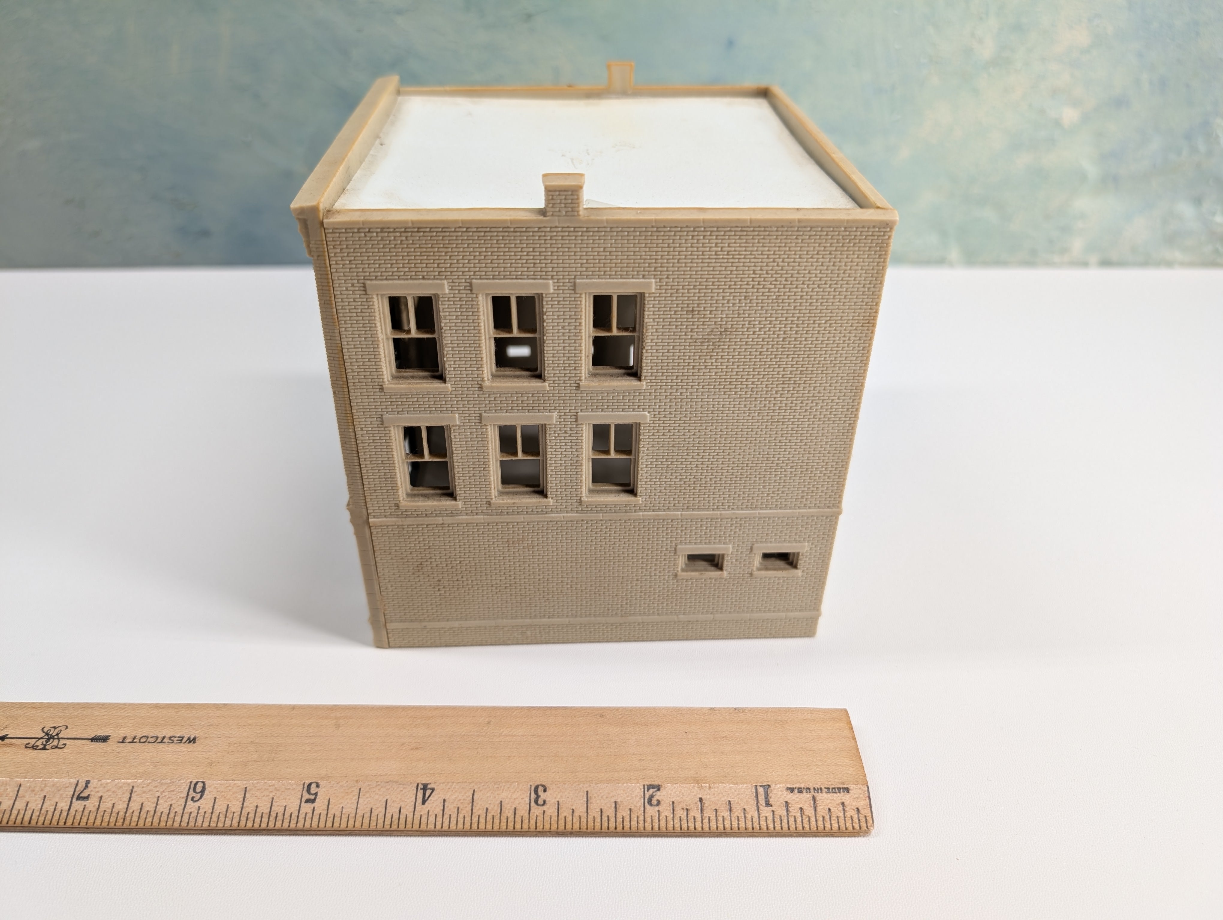 USED HO Scale Brick Warehouse