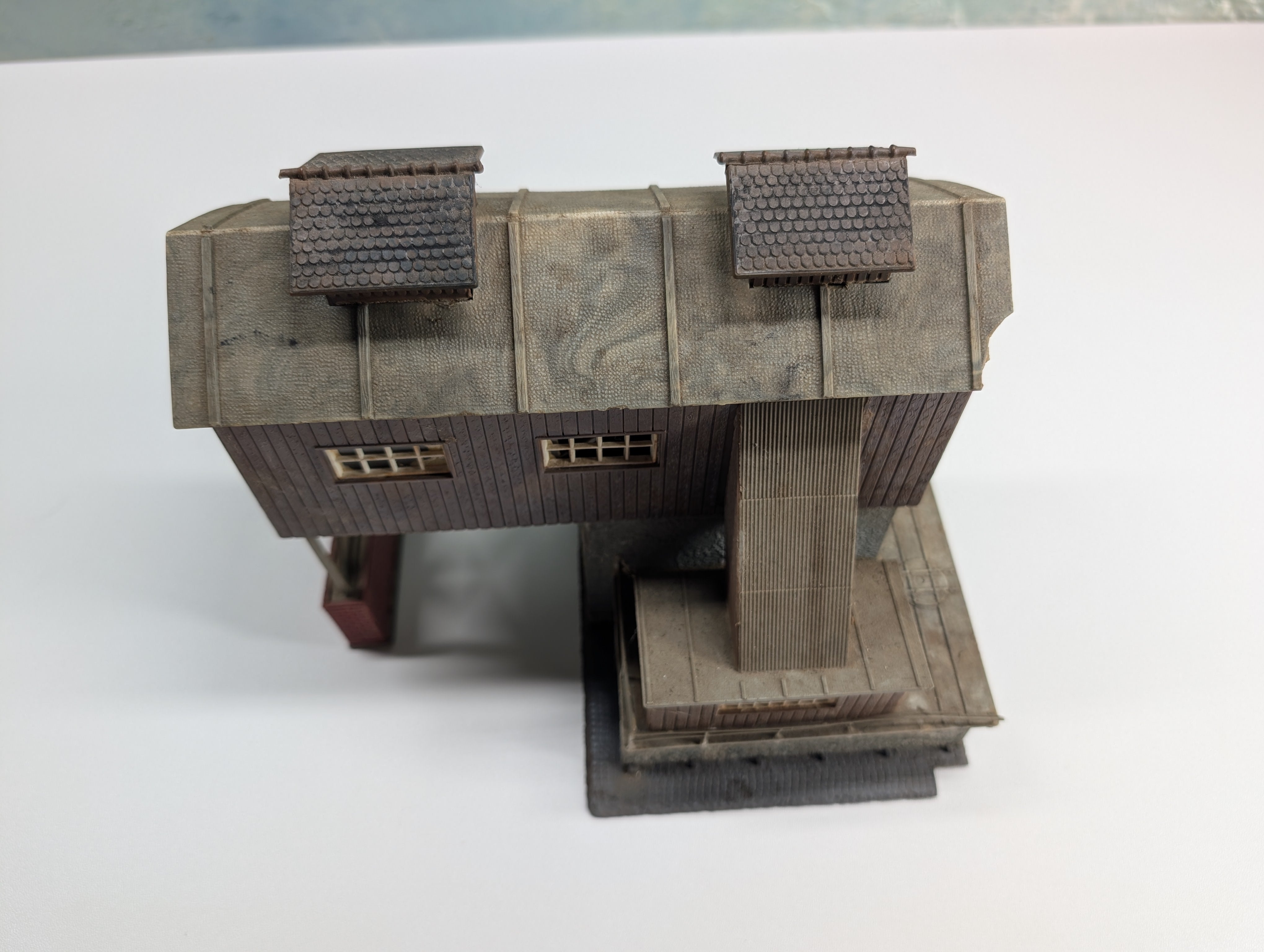 USED HO Scale Coal Depot