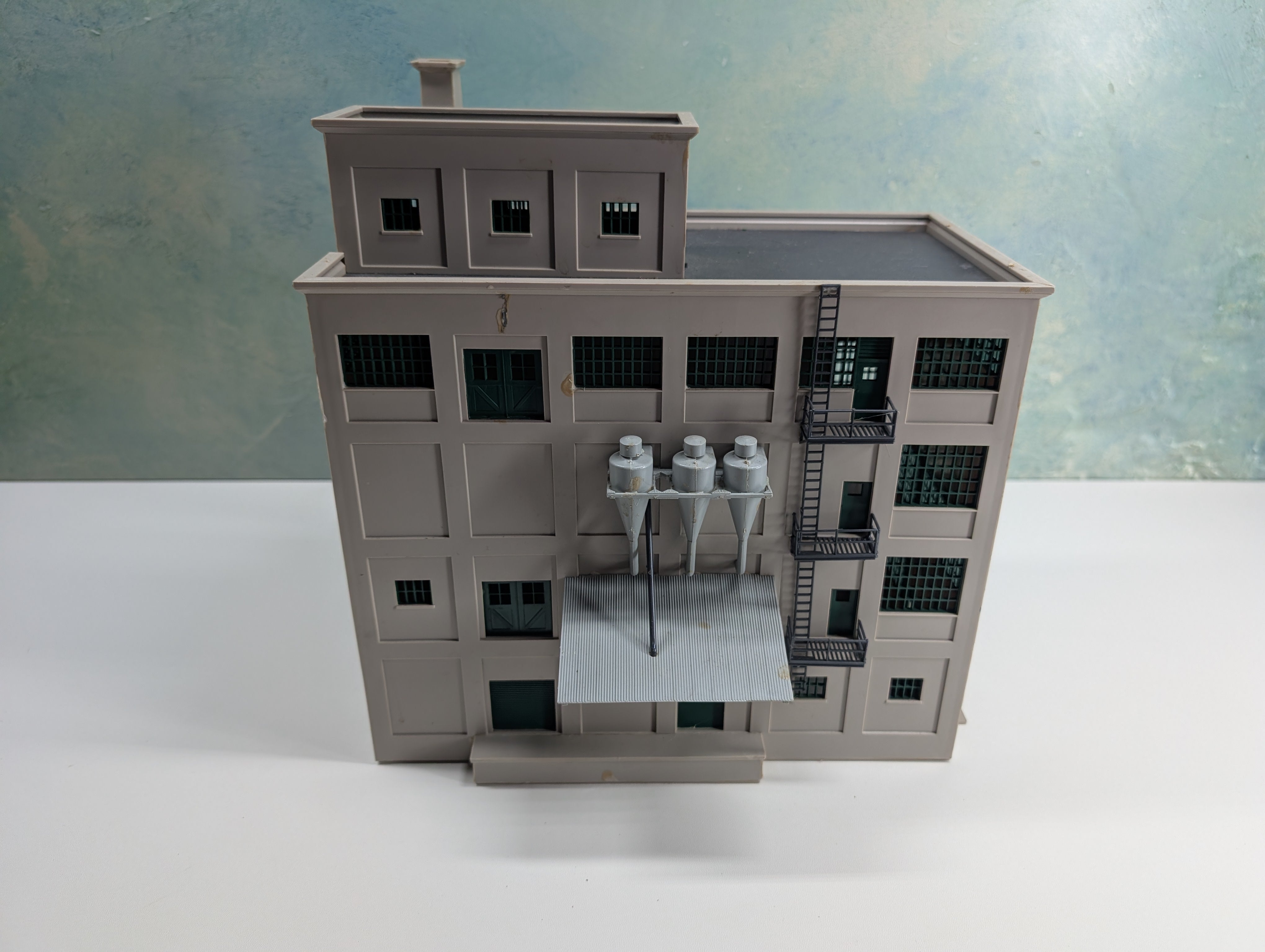 USED Walthers Cornerstone HO Scale Red Wing Milling Co.