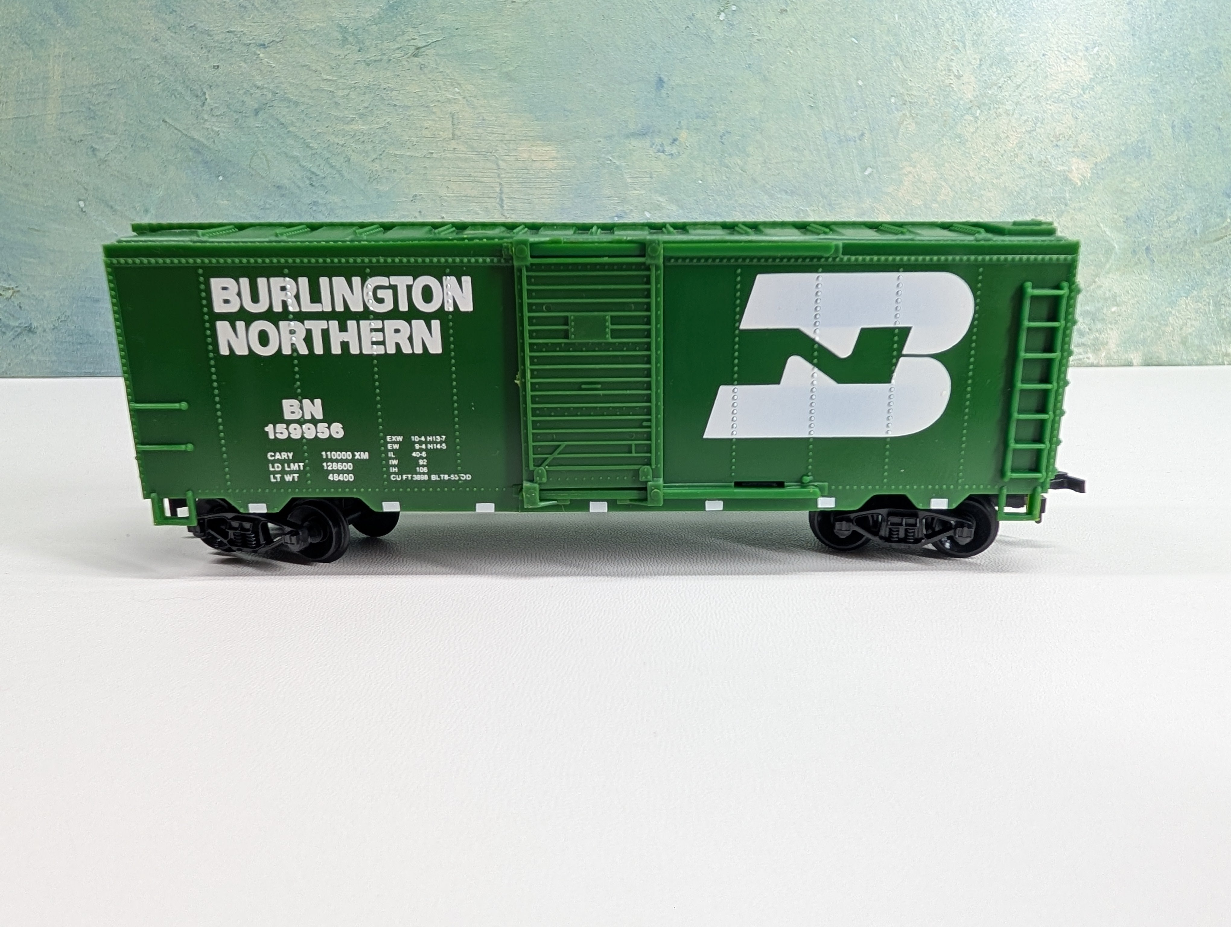 USED Life-Like HO Scale 40' Box Car Burlington Northern BN #159956