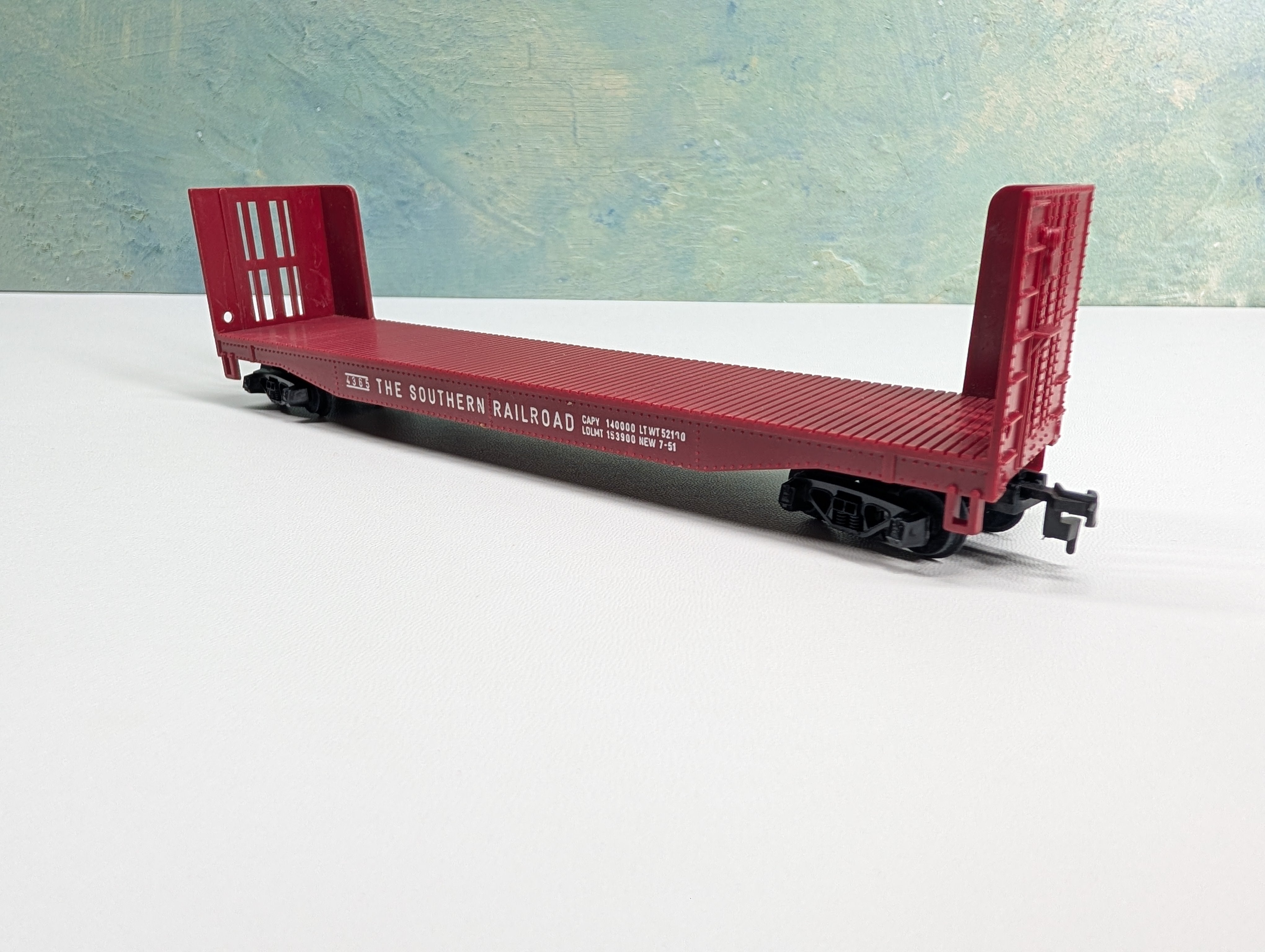 USED LIMA HO Scale 50' Bulkhead Flat Car Southern #4365