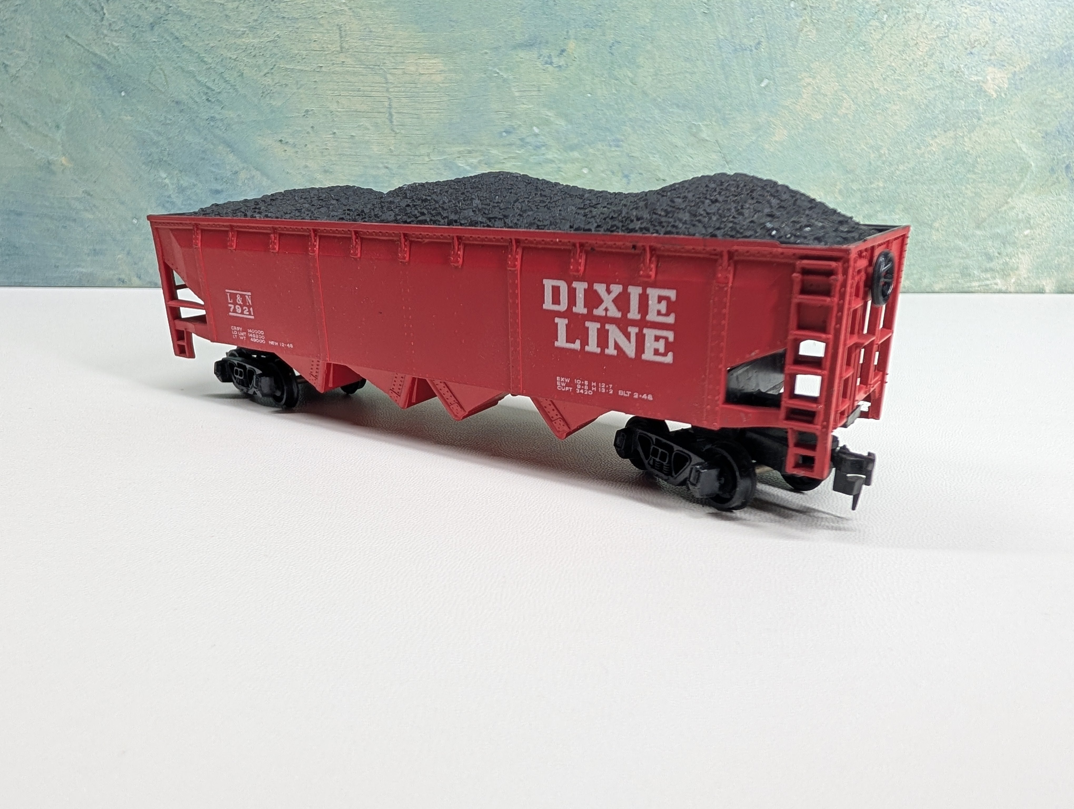 USED Bachmann HO Scale Quad Hopper Louisville & Nashville L&N #7921 w/ Coal Load, Dixie Line