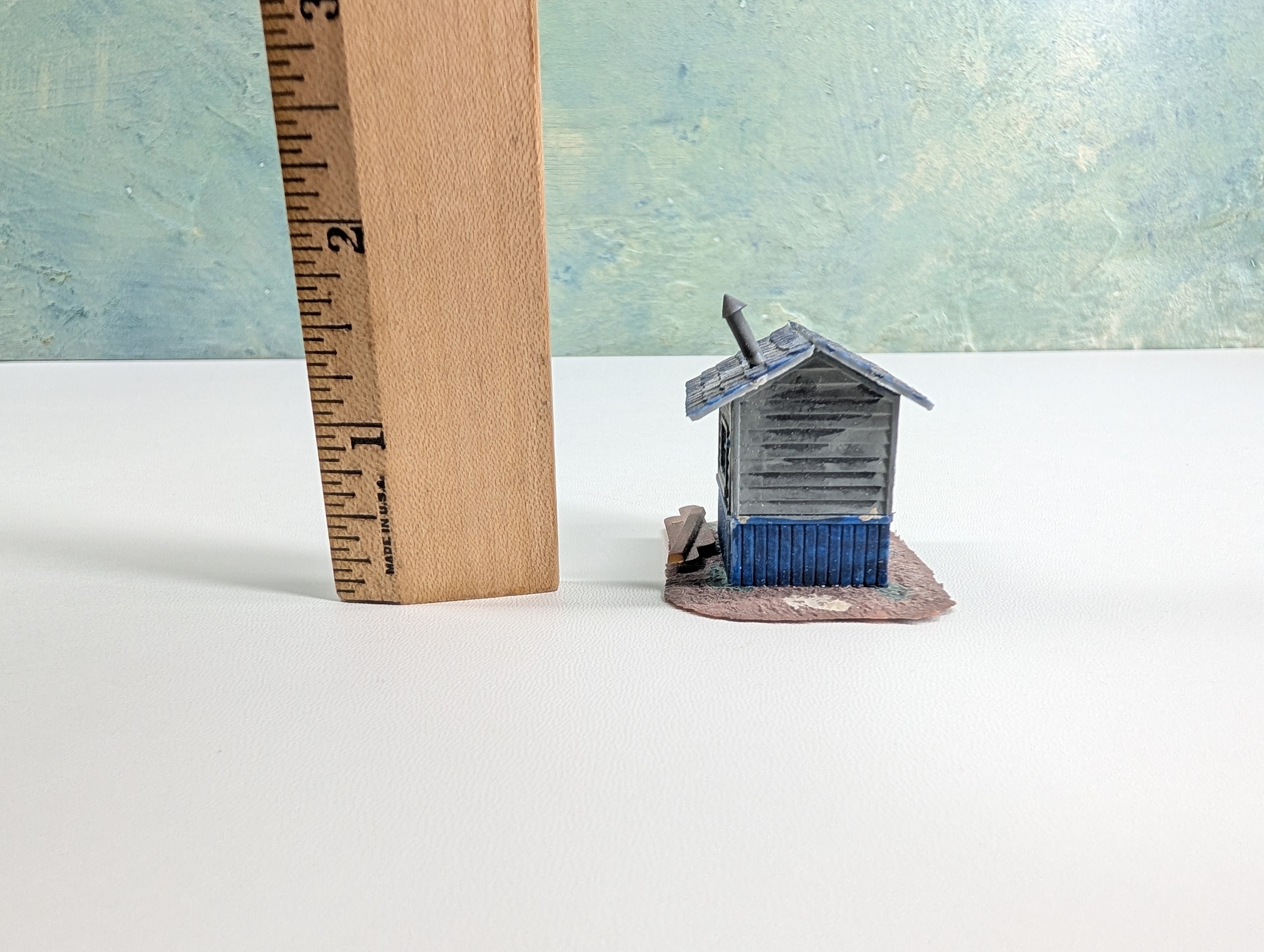 USED HO Scale Trackside Shed