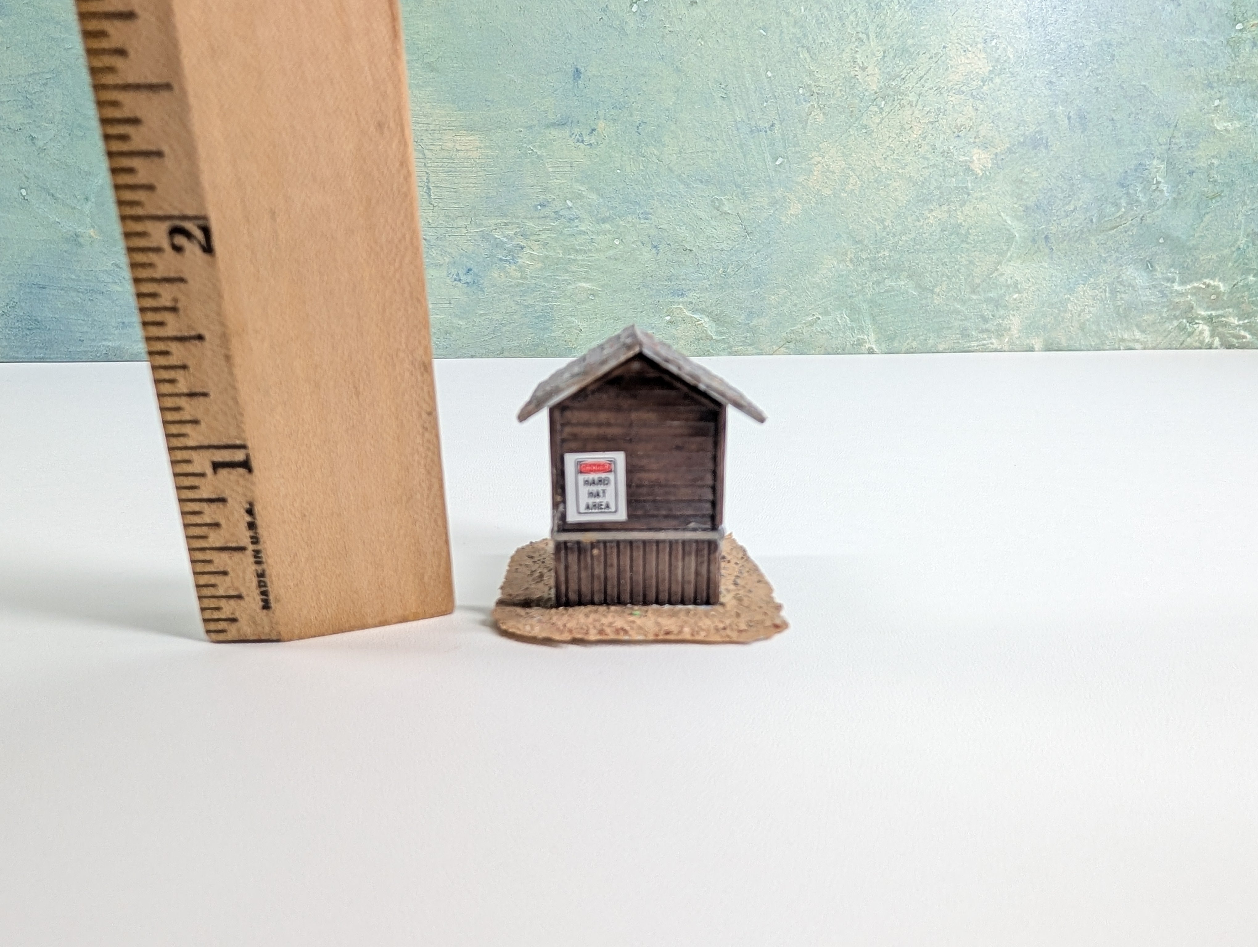 USED HO Scale Trackside Office
